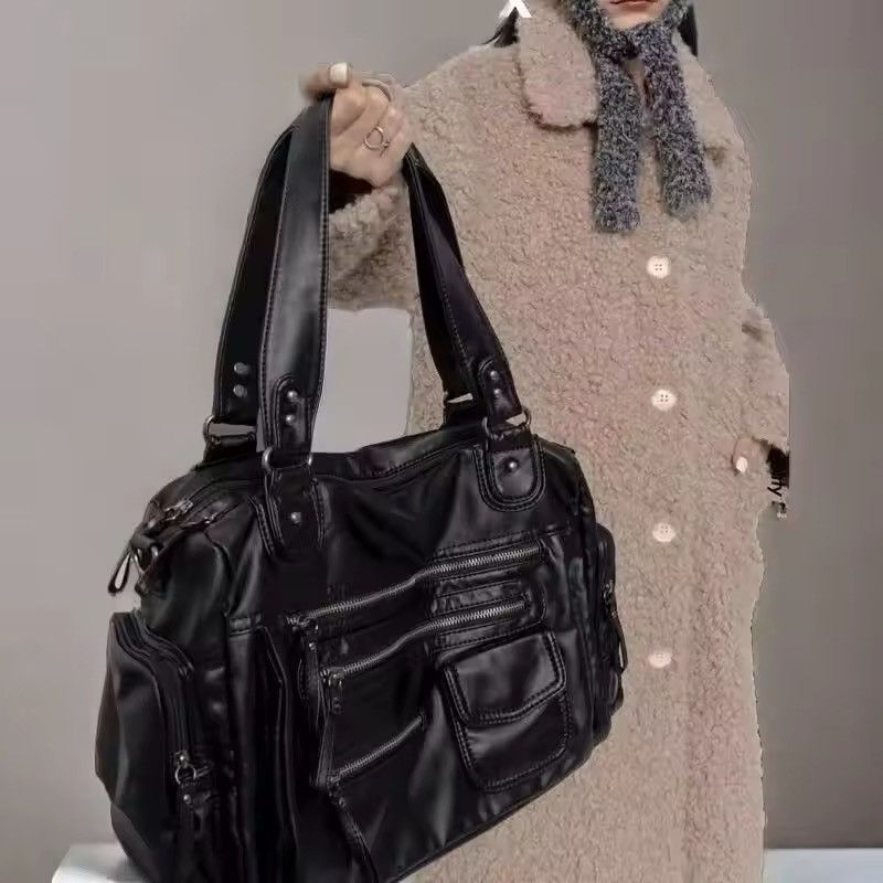 Vintage Streetwear Retro Vintage Style Punk Capacity Crossbody Bag Size ONE SIZE - 1 Thumbnail