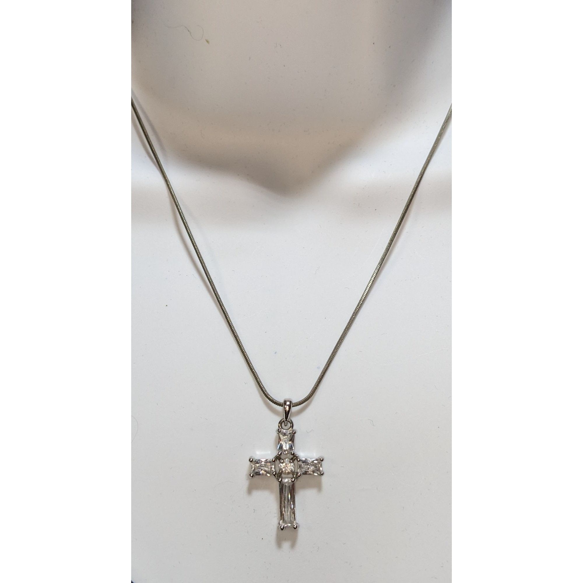 Other Elegant Religious Crystal Cross Pendant Necklace Size ONE SIZE - 6 Thumbnail