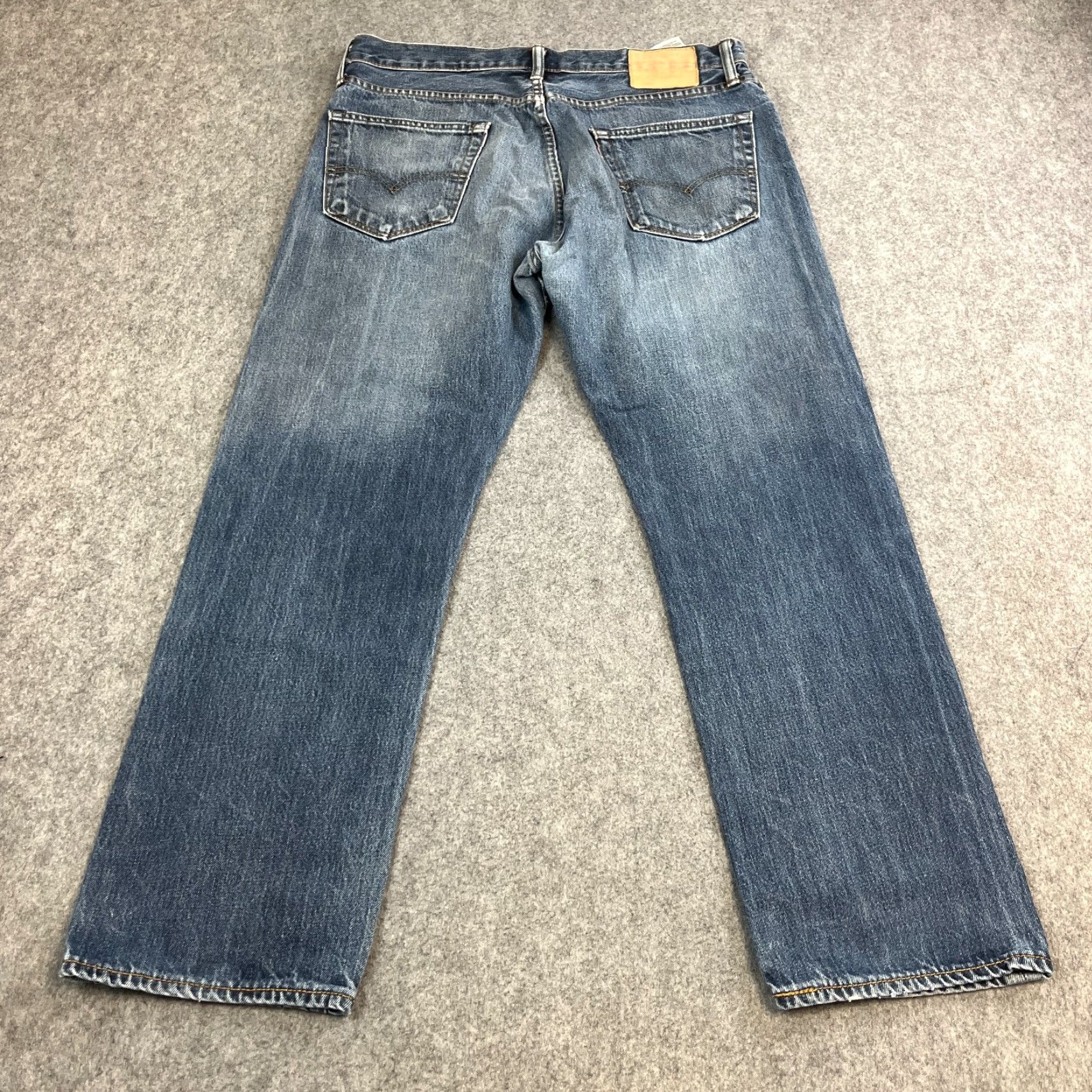 Levi's Levi's 504 Jeans Straight Mens 36 30 Medium Wash Blue Cotton Zip Fly Denim Regular 5-Pocket Style Size US 36 / EU 52 - 2 Thumbnail