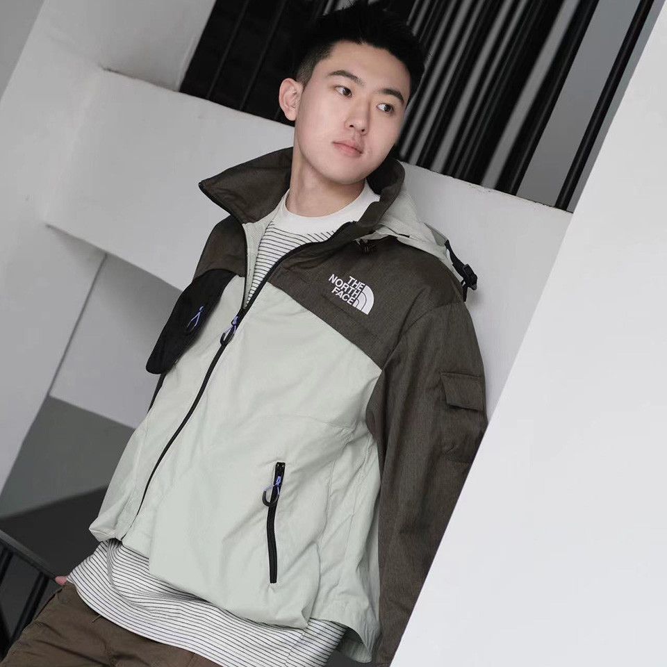 Kazuki Kuraishi × The North Face Urban Exploration KK UNISEX MESH PIECEWORK JACKET Size US M / EU 48-50 / 2 - 3 Thumbnail