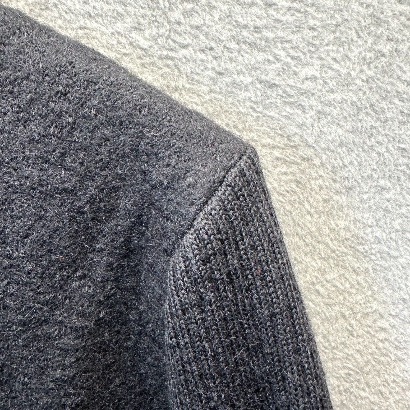 Vintage VINTAGE Christopher Banks Cardigan Womens Medium Black 100% Wool Full Zip Up Shirt Womens Medium Black Cardigan 100% Wool Full Zip Up Size M / US 6-8 / IT 42-44 - 4 Thumbnail