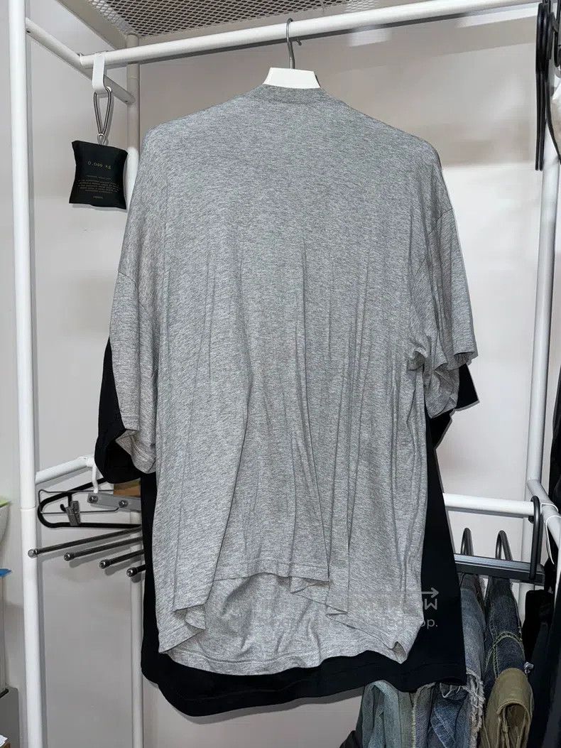 Y/Project Y/Project Size XS Out of print fake two-piece short sleeves Size US XS / EU 42 / 0 - 1 Thumbnail