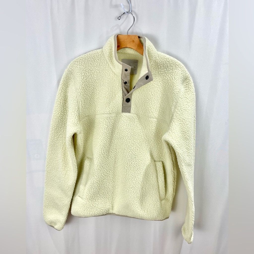 Everlane Everlane The Renew Fleece Pullover in Pale Yellow Size XS Size US XS / EU 42 / 0 - 2 Thumbnail
