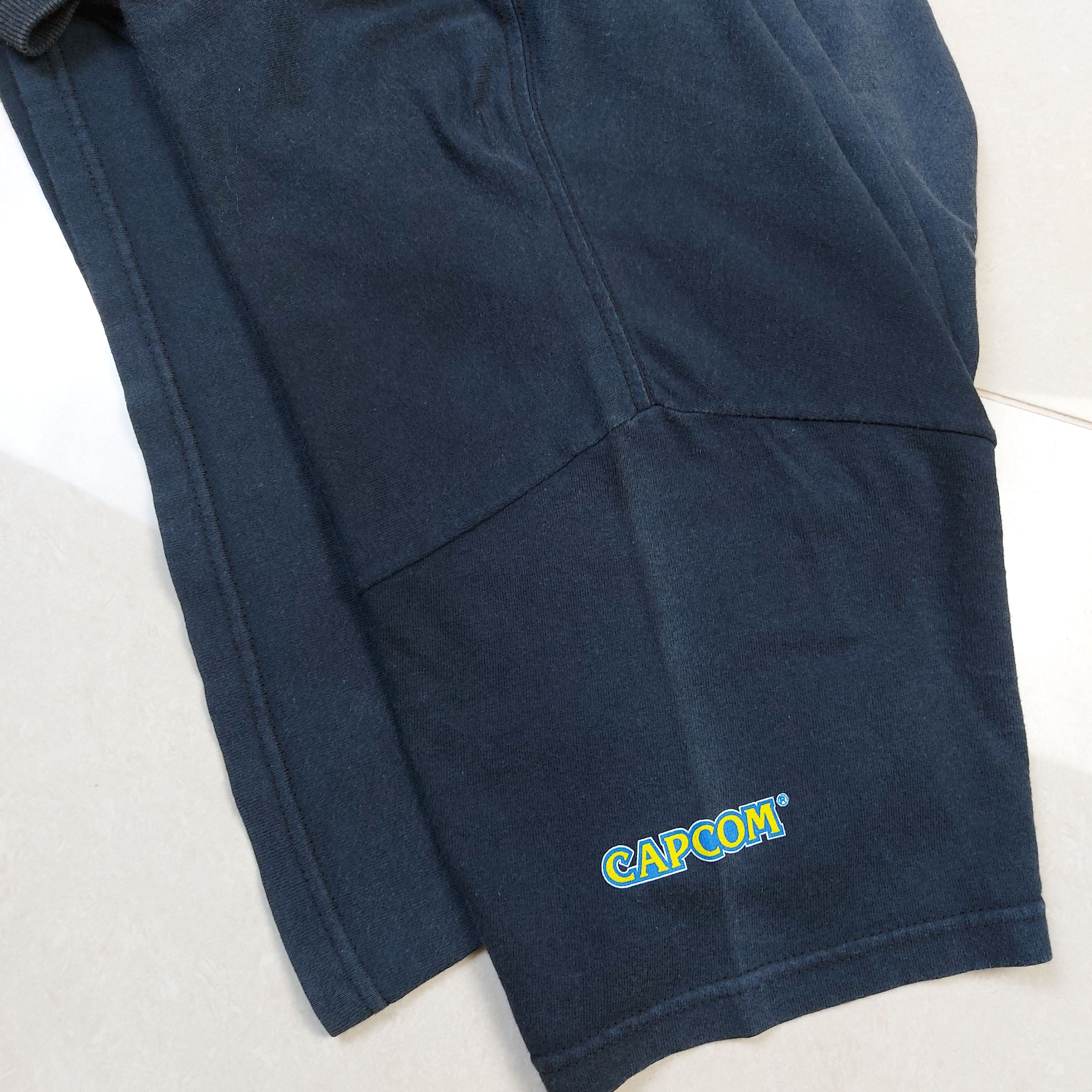 Playstation Vintage 2006 Dead Rising Capcom Game Crazy Classic LOGO TEE Size US XL / EU 56 / 4 - 11 Thumbnail