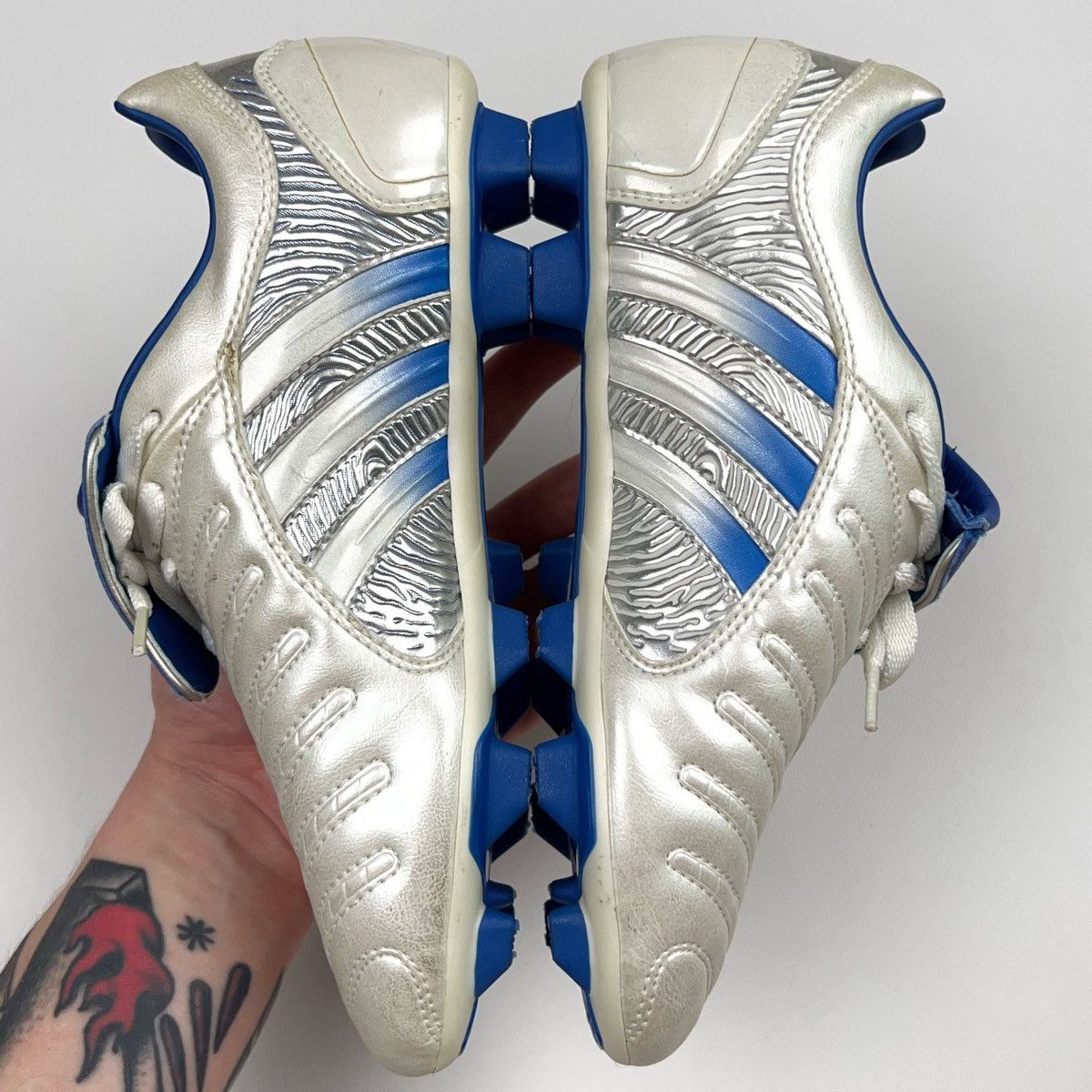 Adidas Adidas Vintage 2004 Traxion Firm Ground Predator Soccer Shoe Size US 6 / EU 39 - 9 Thumbnail