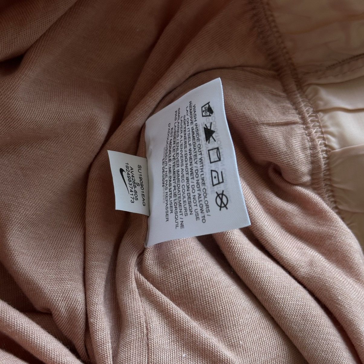 Nike Nike Rose Gold Clay Tech Pack Sheer Woven Track Pants Size 27" / US 4 / IT 40 - 6 Thumbnail