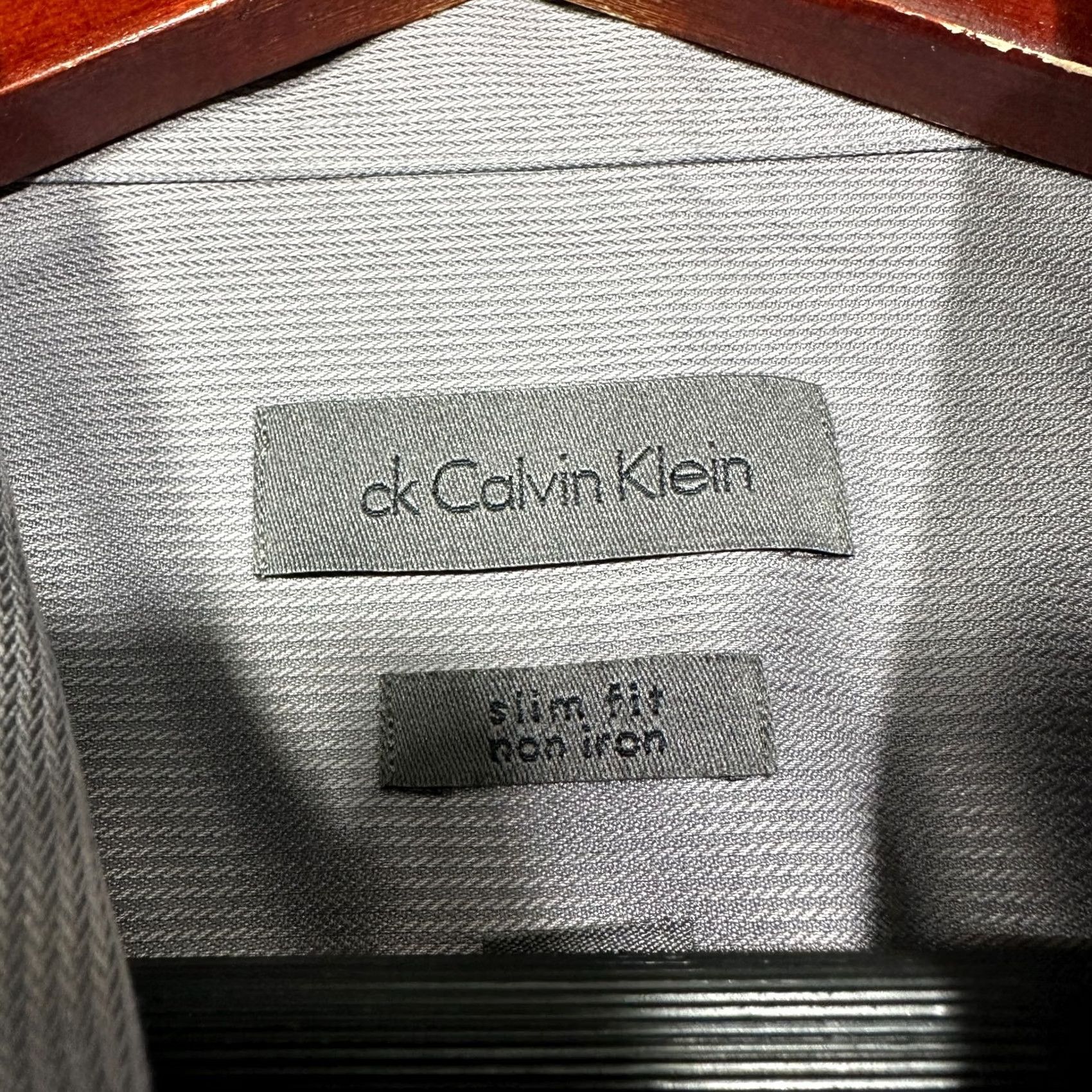 Calvin Klein CK Calvin Klein Shirt Mens 16 Tall Slim Fit Non Iron Gray Two Ply Cotton Size US L / EU 52-54 / 3 - 5 Thumbnail