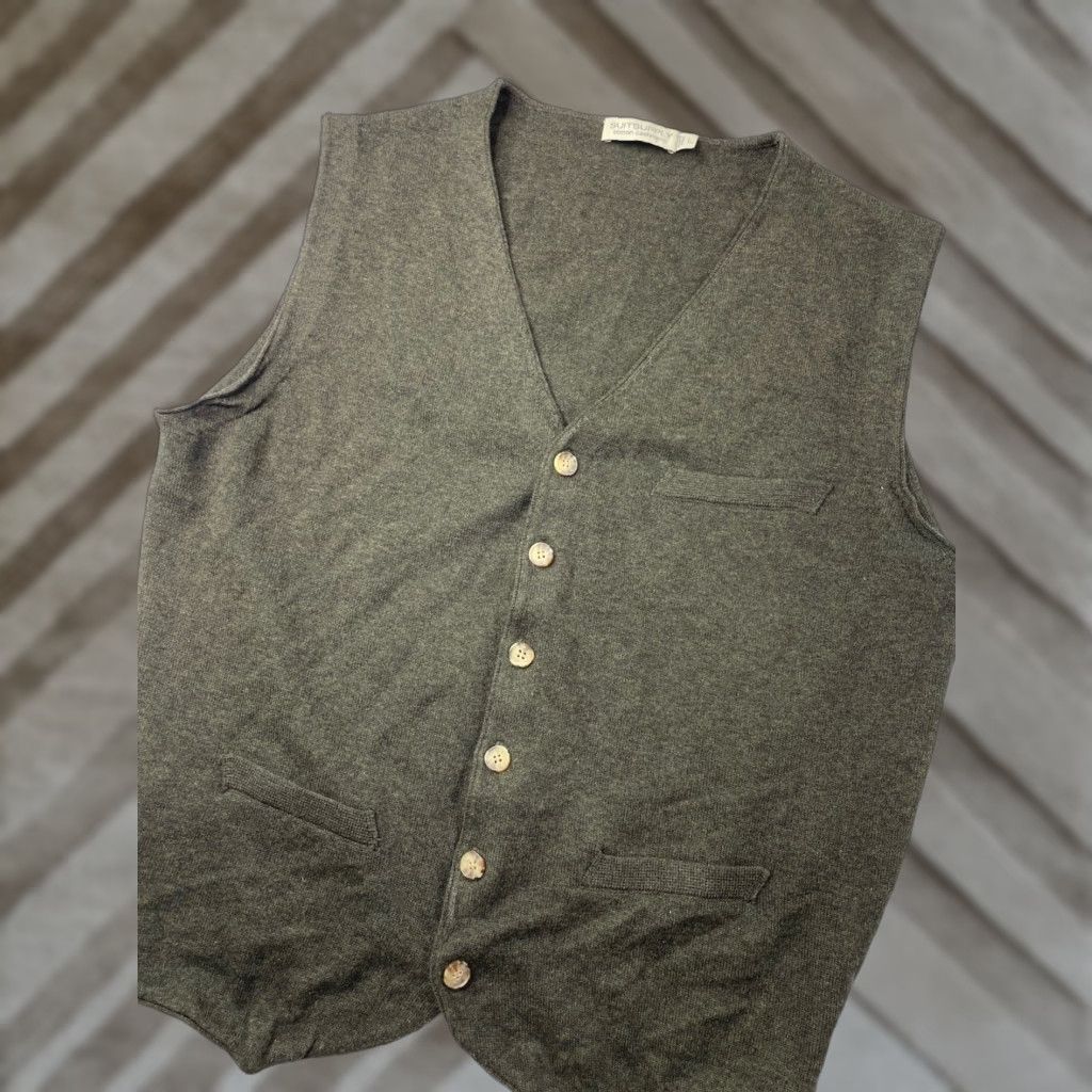 Suitsupply Suitsupply Cotton Cashmere Sweater Vest Green Buttons Men Size Large Size US L / EU 52-54 / 3 - 1 Thumbnail