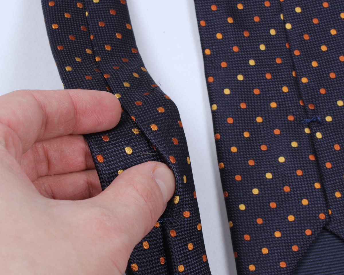 Canali × Designer CANALI Polka Dot Navy Blue Silk Tie Size ONE SIZE - 7 Thumbnail