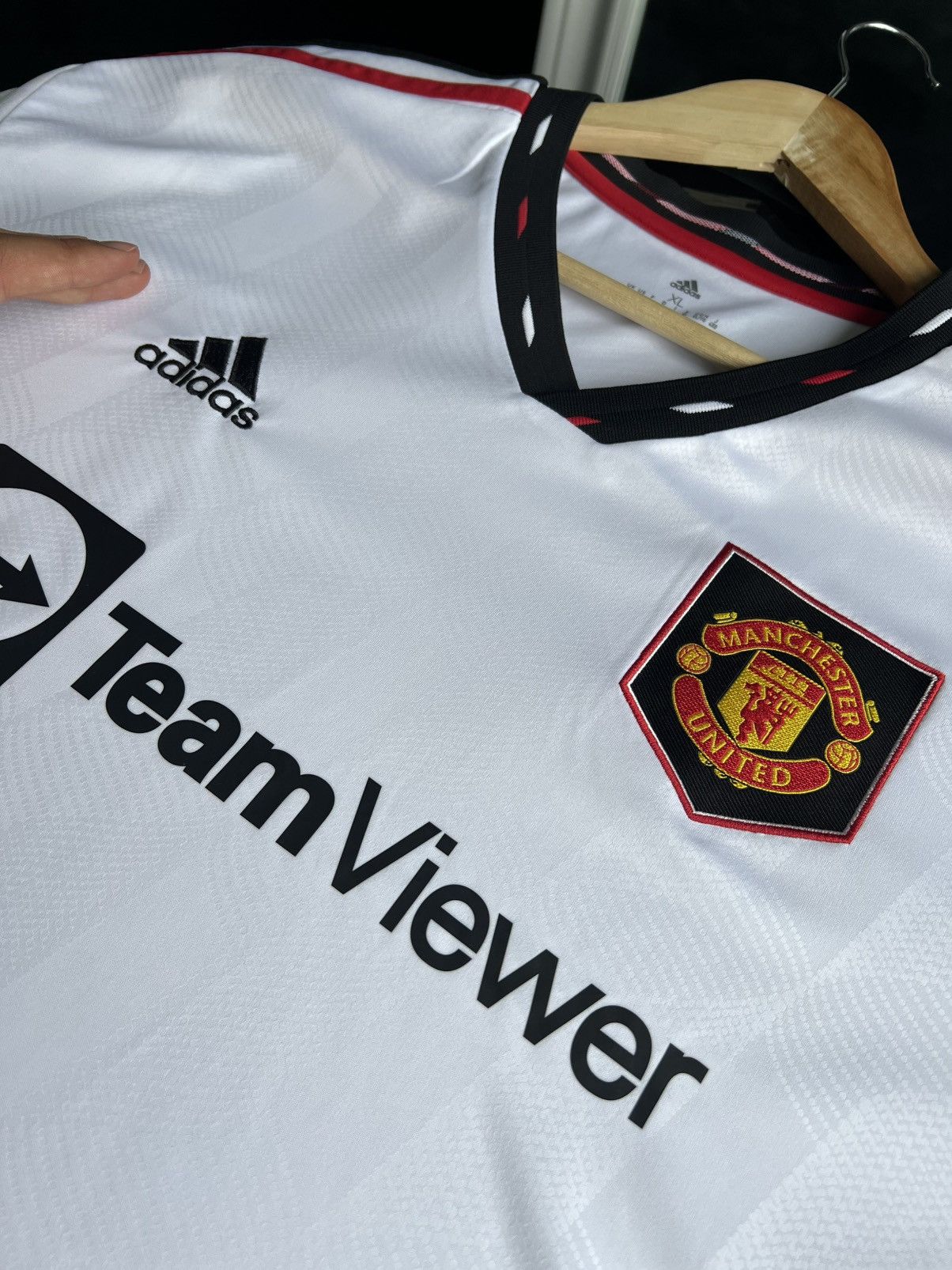 Adidas Man United 22/23 Away Shirt XL Adidas TeamViewer White Size US XL / EU 56 / 4 - 9 Thumbnail