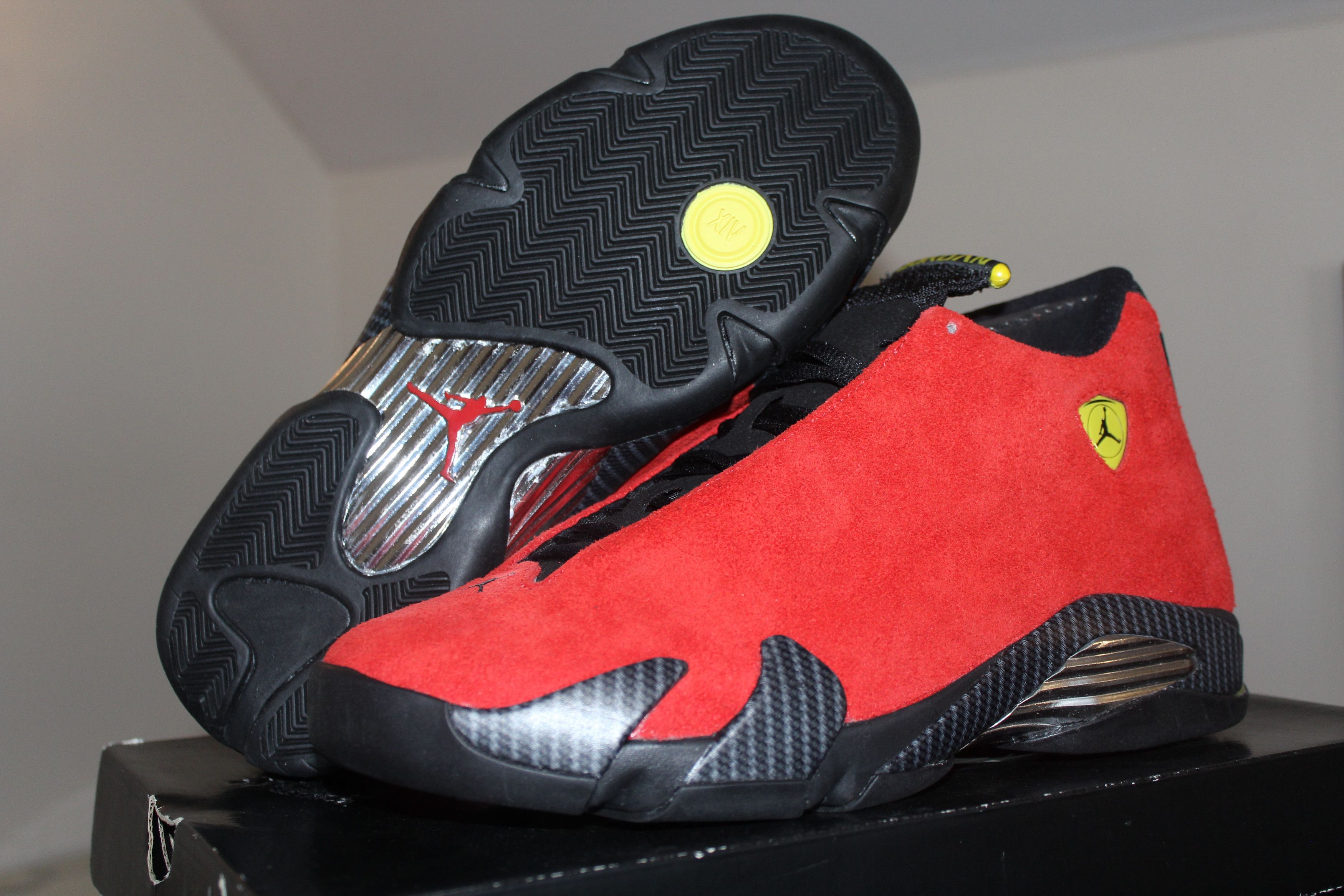 Jordan Brand 2014 Air Jordan Retro 14 Ferrari Size 10.5 Red/Black OG Size US 10.5 / EU 43-44 - 1 Thumbnail