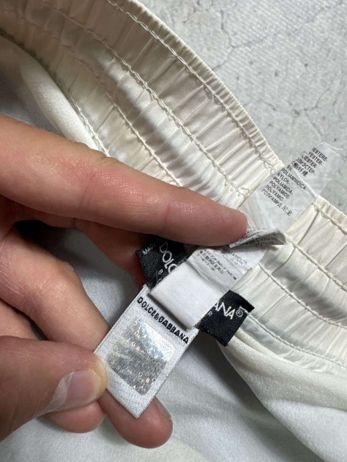Dolce & Gabbana Dolce & Gabbana DG Vintage Nylon Luxury Shorts Size US 32 / EU 48 - 6 Thumbnail