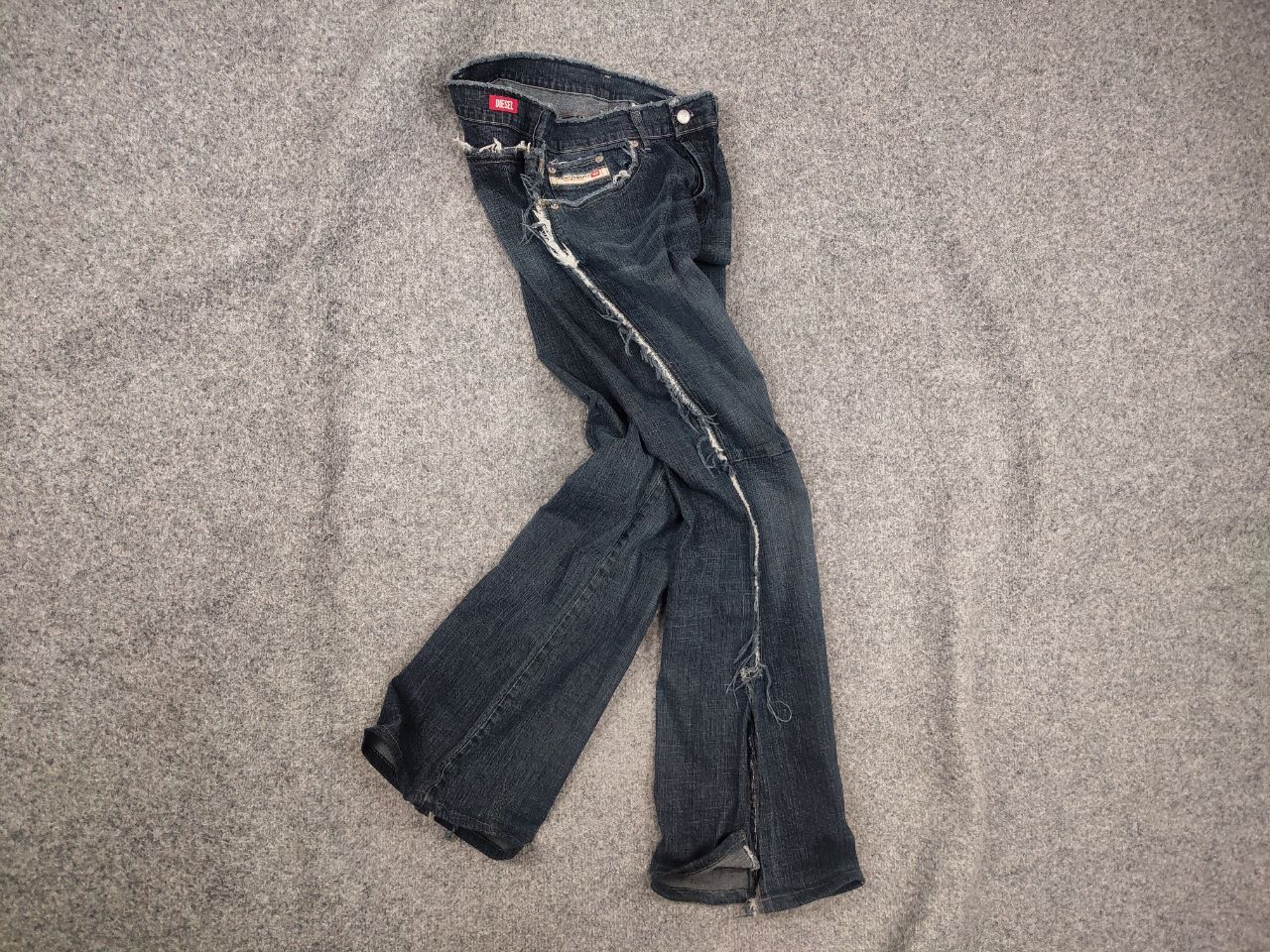 Diesel Rare Vintage Diesel Distressed Denim Flared Jeans Y2k Style Size 32" / US 10 / IT 46 - 1 Thumbnail
