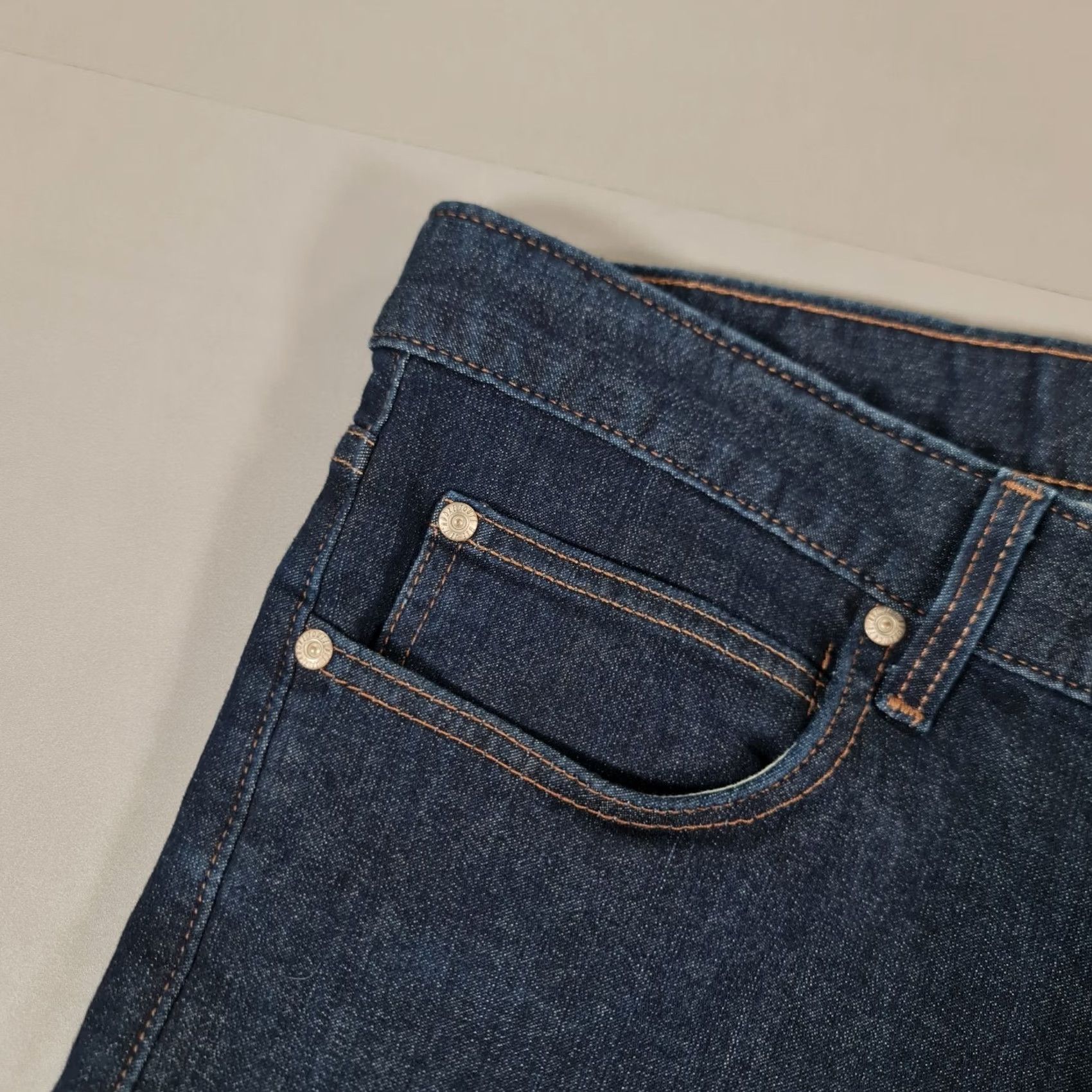 Vintage Naked & Famous Jeans Mens Slim 5-Pocket Denim Blue W40 L34 9oz Stretch Dark Vintage: No (adjusted simplified) Size US 40 / EU 56 - 4 Thumbnail