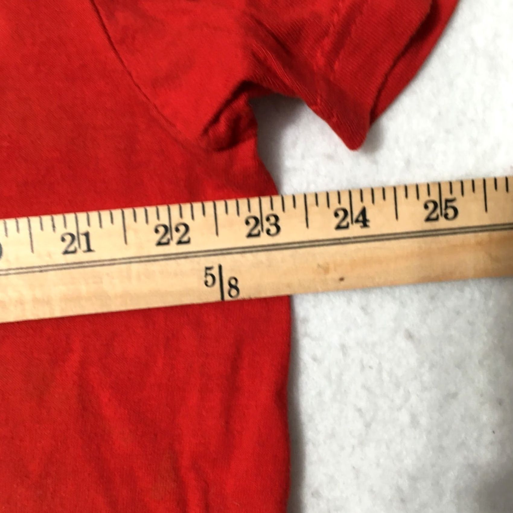 Vintage VINTAGE REYA T-Shirt 2XL RED GRAPHIC MADEIRA PORTUGAL Short Sleeve Crew Neck Mens Size US XXL / EU 58 / 5 - 6 Thumbnail