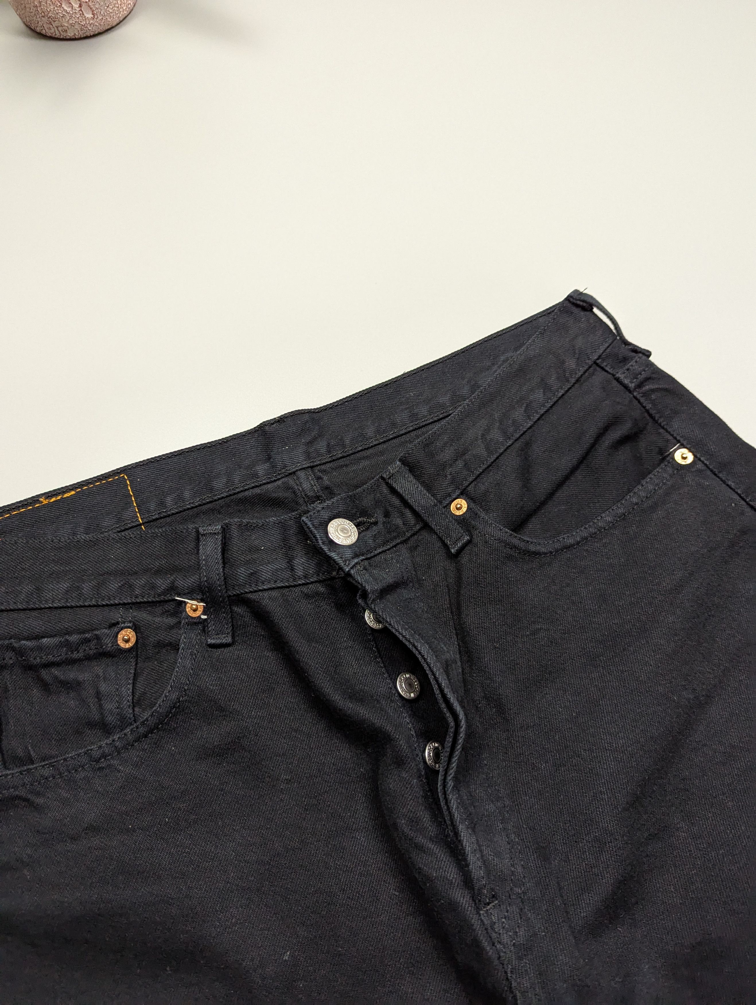 Levi's Levi's 501 Vintage Men's Black Straight Loose Fit Jeans Size US 33 - 4 Thumbnail