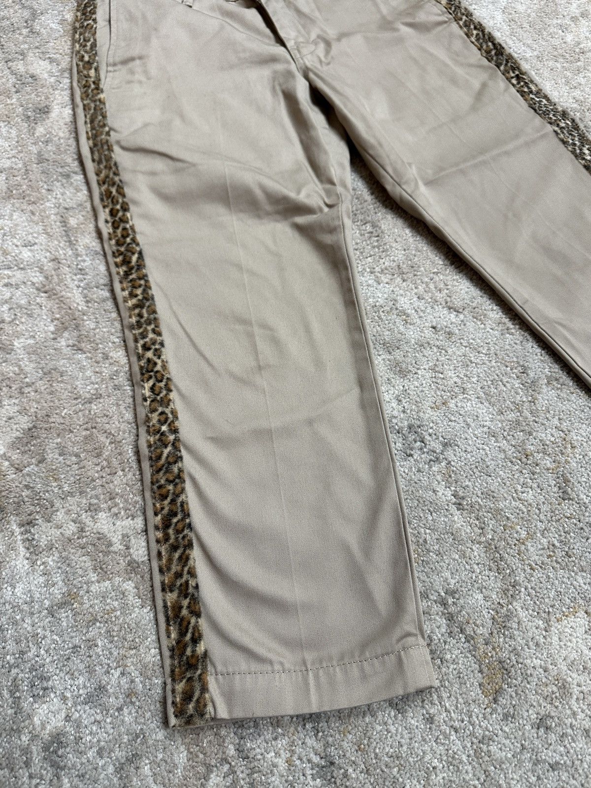 Bedwin & The Heartbreakers Khaki Chino Velvet Cheetah Side Stripe Pants Size US 30 / EU 46 - 4 Thumbnail