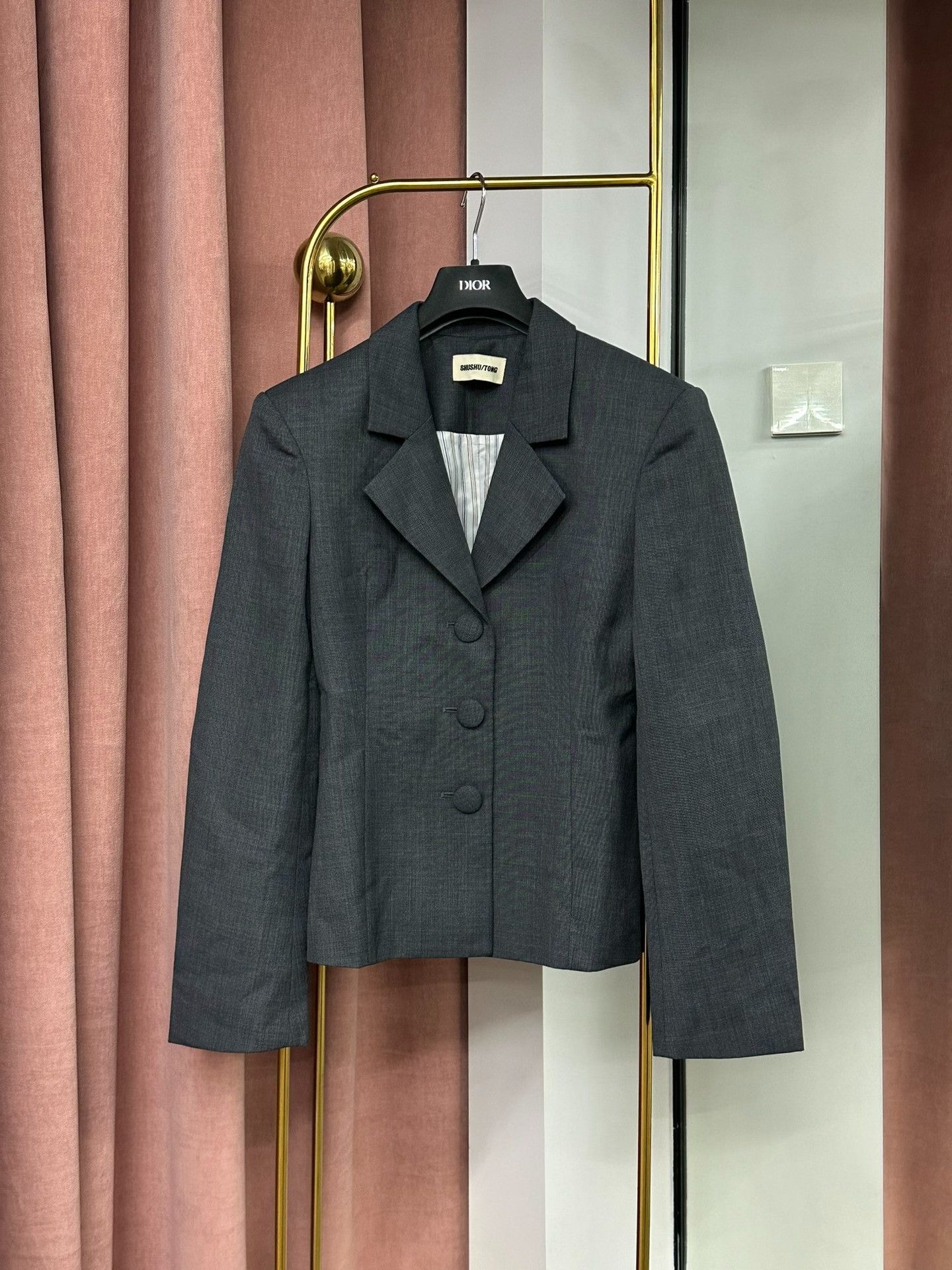 DEN IM by SIKI IM Shushu/Tong Gray Lapel Blazer Size XS / US 0-2 / IT 36-38 - 1 Thumbnail