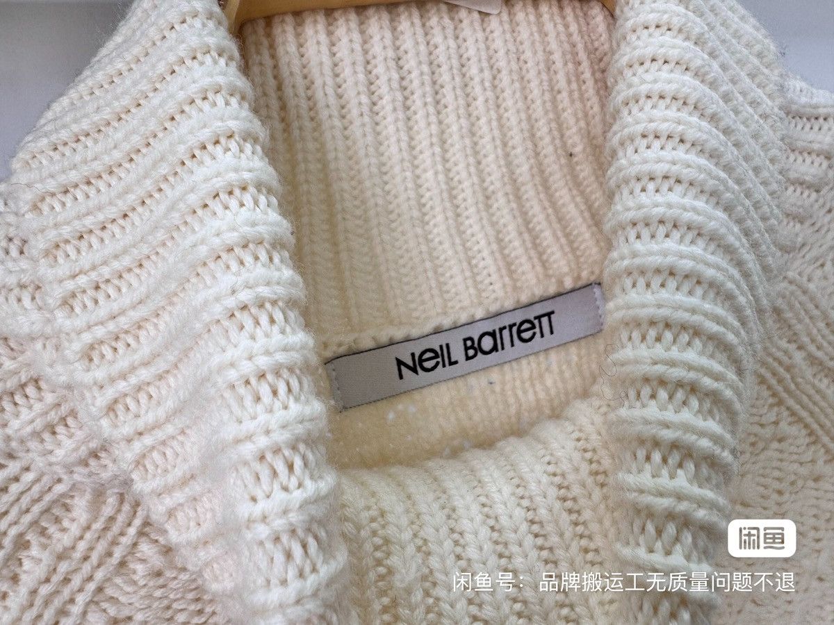 Neil Barrett NEIL BARRETT brand new high neck sweater top Size US S / EU 44-46 / 1 - 2 Thumbnail