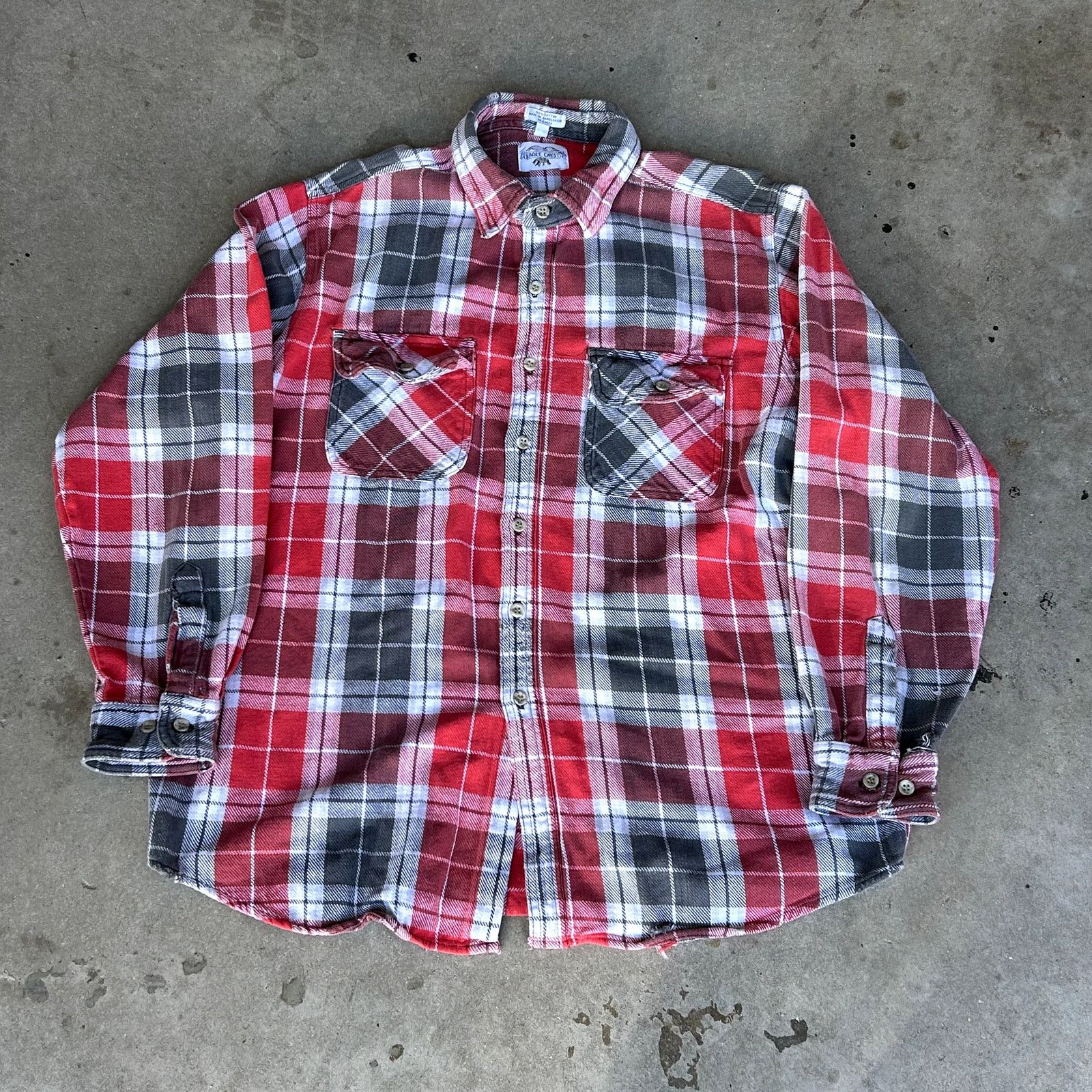 Vintage Vintage Eagle Crest Red & White Flannel Shirt XL Size US XL / EU 56 / 4 - 1 Thumbnail