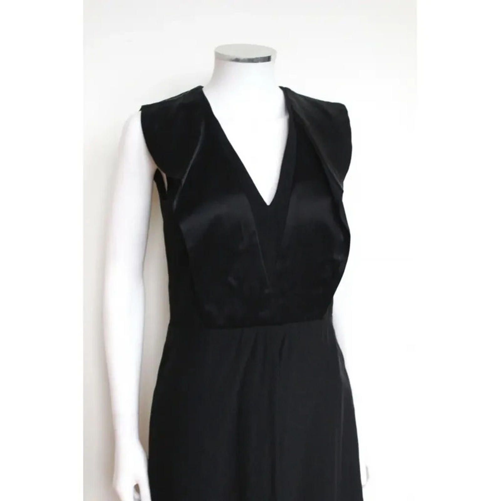 chloma New Chloe Black Satin Front Sleeveless Dress F38 uk 10 Size M / US 6-8 / IT 42-44 - 1 Thumbnail