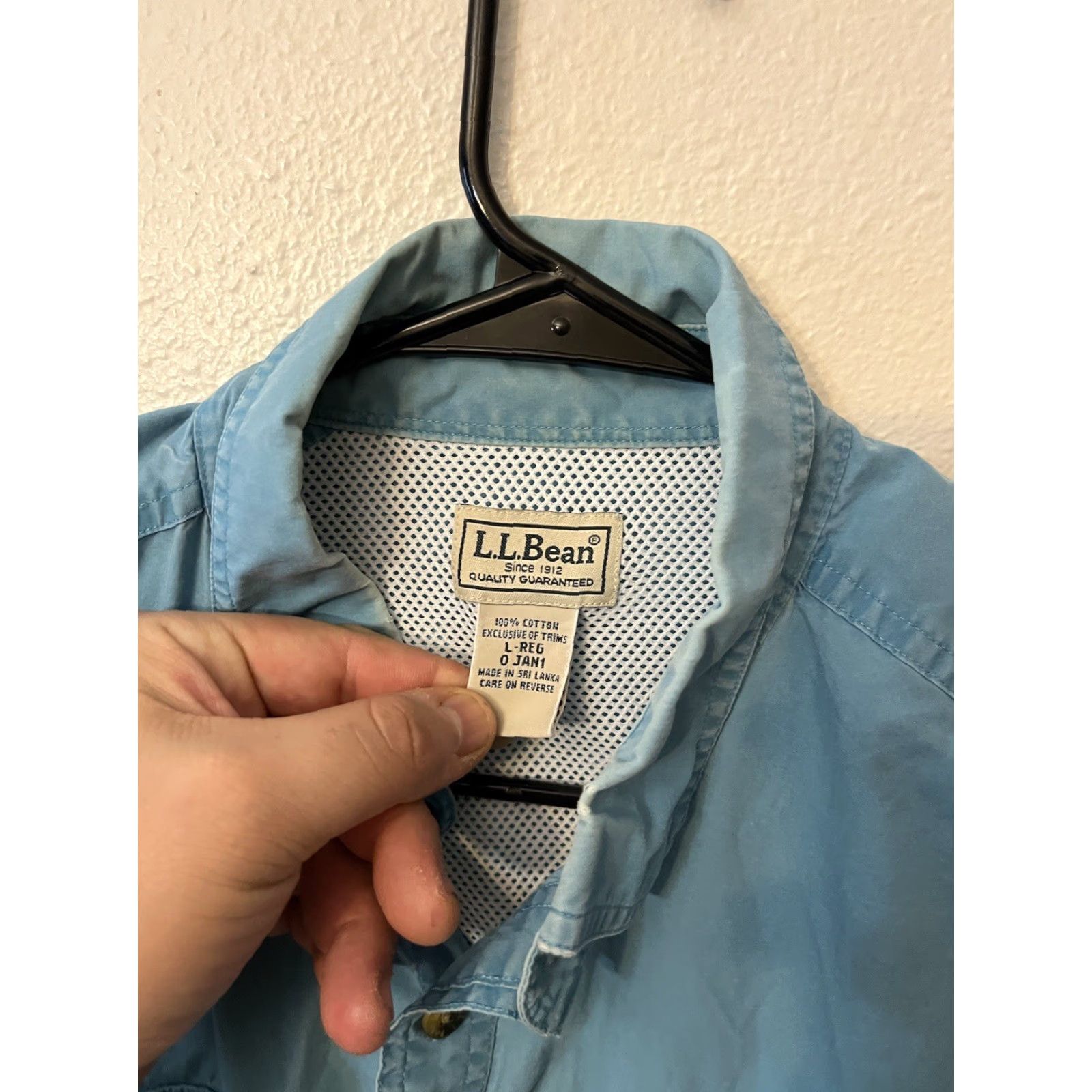 Vintage VINTAGE L.L. Bean Blue Fishing Shirt Mens Large Long Sleeve Button-Up Collared Regular Fit Outdoor USA Size US L / EU 52-54 / 3 - 3 Thumbnail