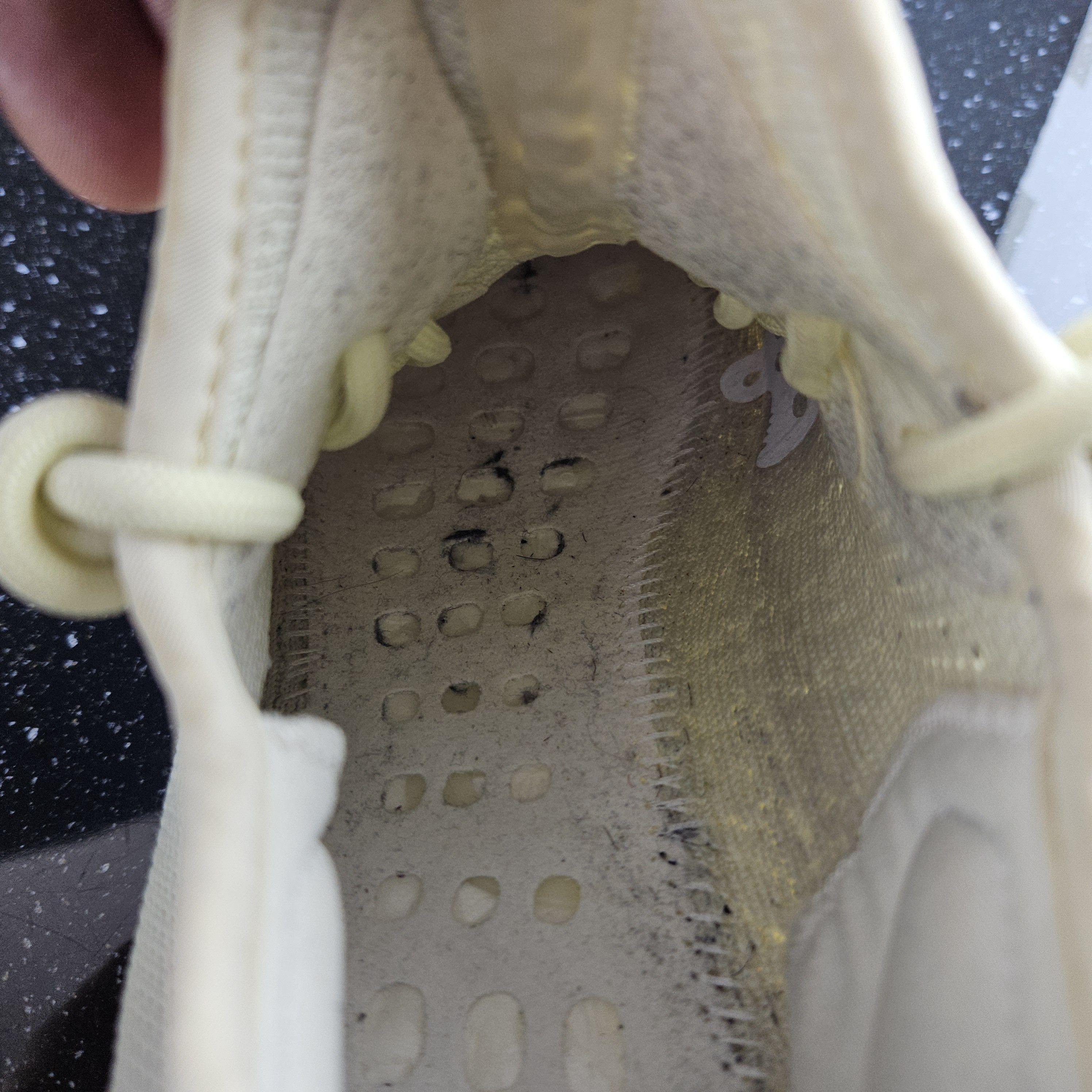 Adidas Adidas Yeezy Boost 350 V2 'Butter' F36980 Sz 8.5 Size US 8.5 / EU 41-42 - 10 Thumbnail