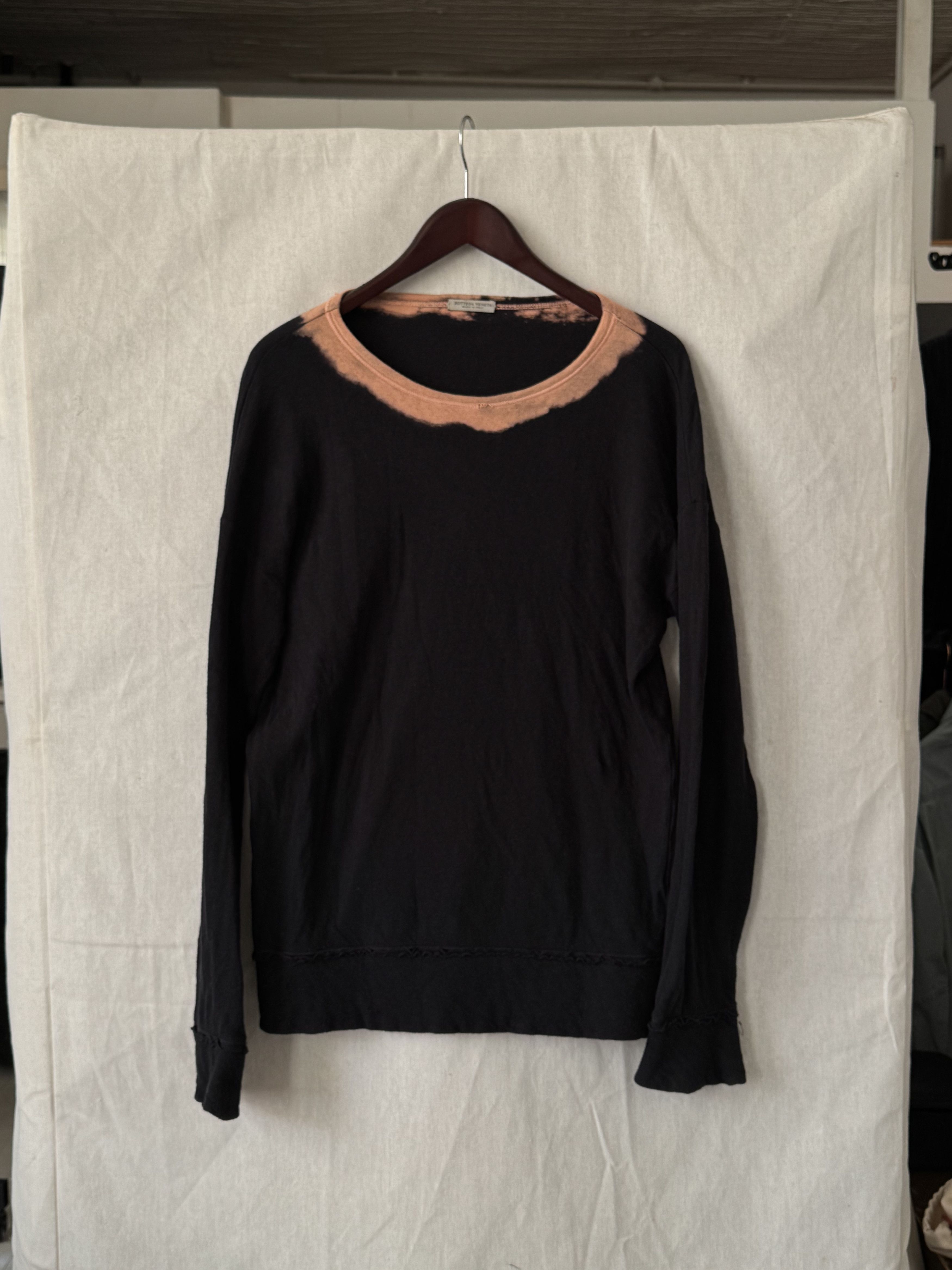 Bottega Veneta Bottega Veneta Bleach Effect Sweater (Black/Orange) Size US M / EU 48-50 / 2 - 1 Thumbnail