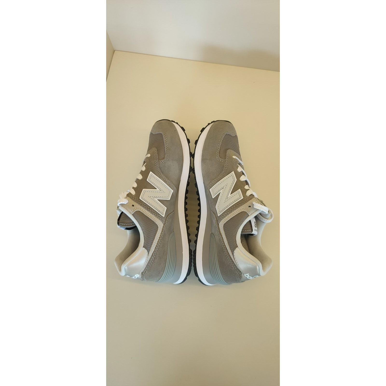 New Balance New Balance Women’s 574 Sneakers – US 8.5 / UK 6.5 / EU 40 Size US 8.5 / IT 38.5 - 6 Thumbnail