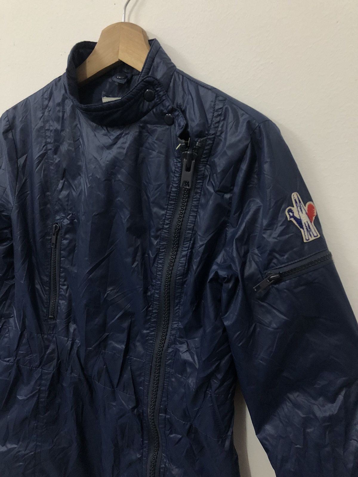 Moncler MONCLER SKI WEAR SIDE ZIP FOR WOMEN Size S / US 4 / IT 40 - 2 Thumbnail