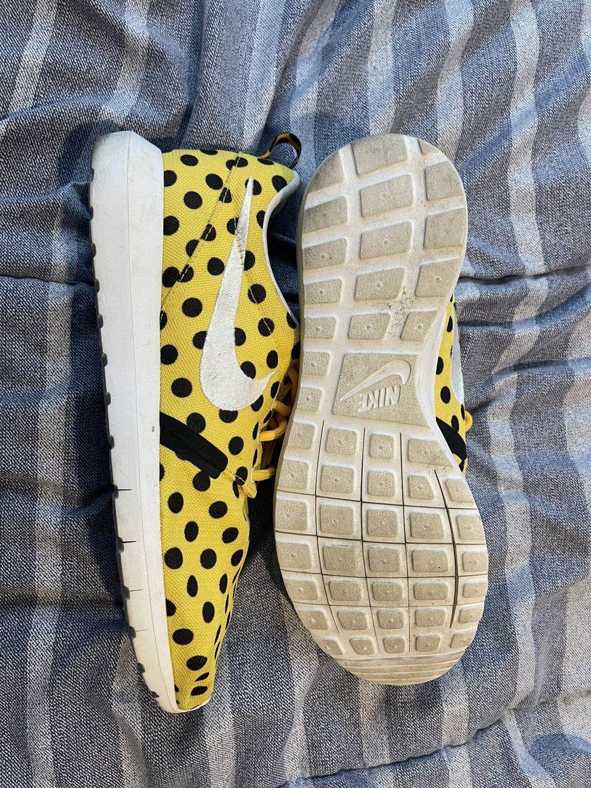 Nike Roshi Run Polka Dot Pack Yellow Size US 9.5 / EU 42-43 - 1 Thumbnail