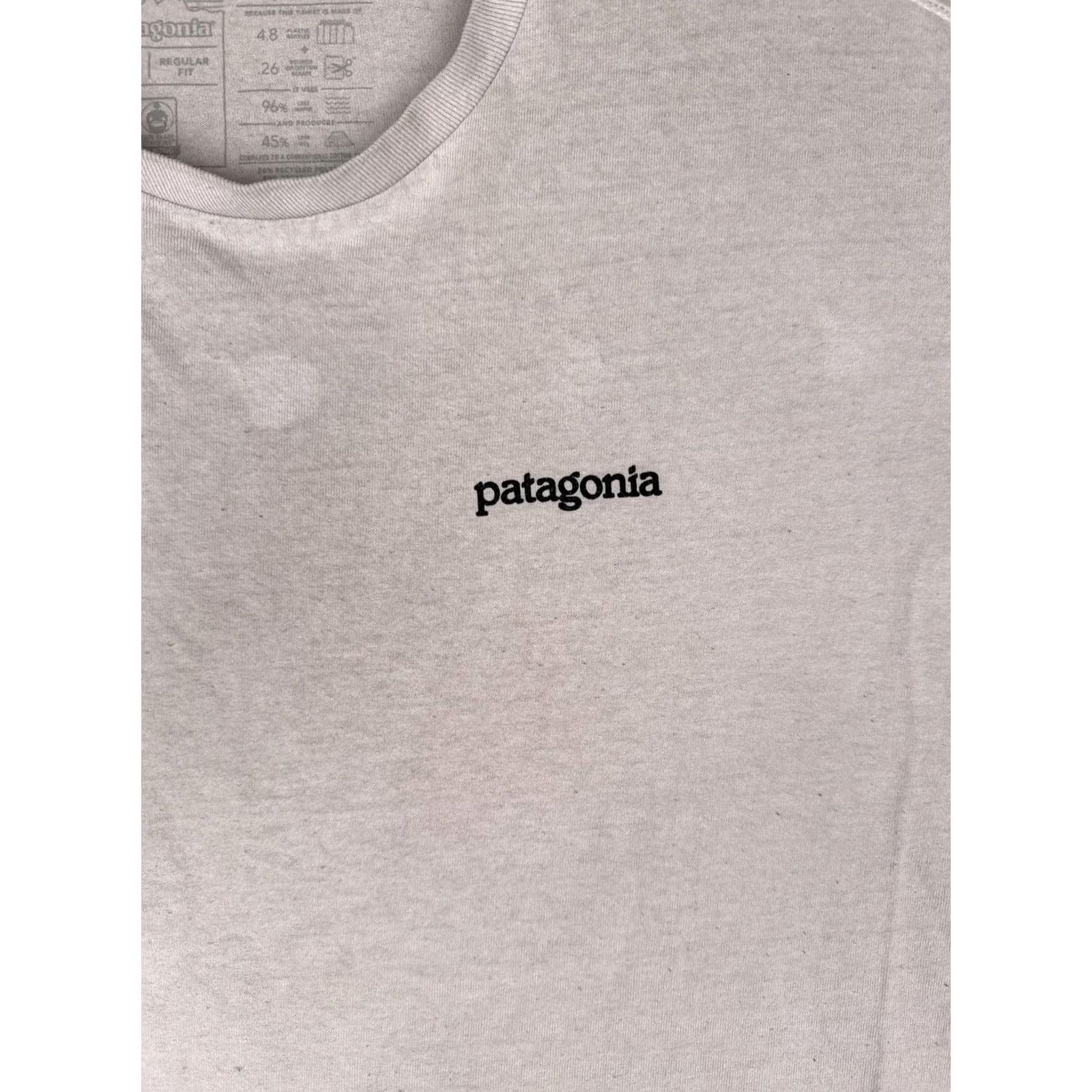 Patagonia Patagonia Shirt Mens L White Responsibili-Tee Graphic Crew Neck Short Sleeve Size US L / EU 52-54 / 3 - 6 Thumbnail