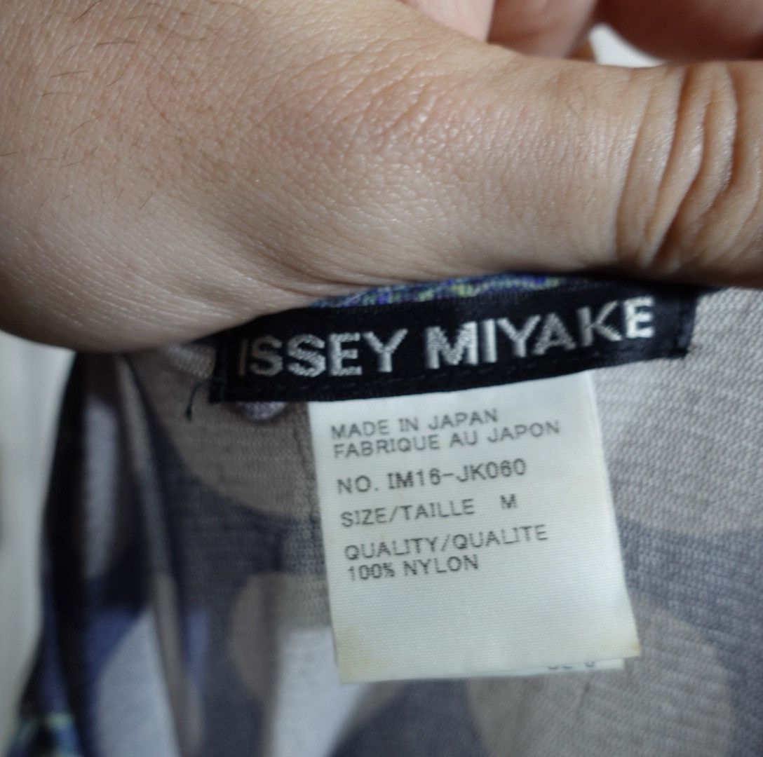 Issey Miyake Issey Miyake AW 2001 Archive Mesh Top - Double Print Size M / US 6-8 / IT 42-44 - 2 Thumbnail