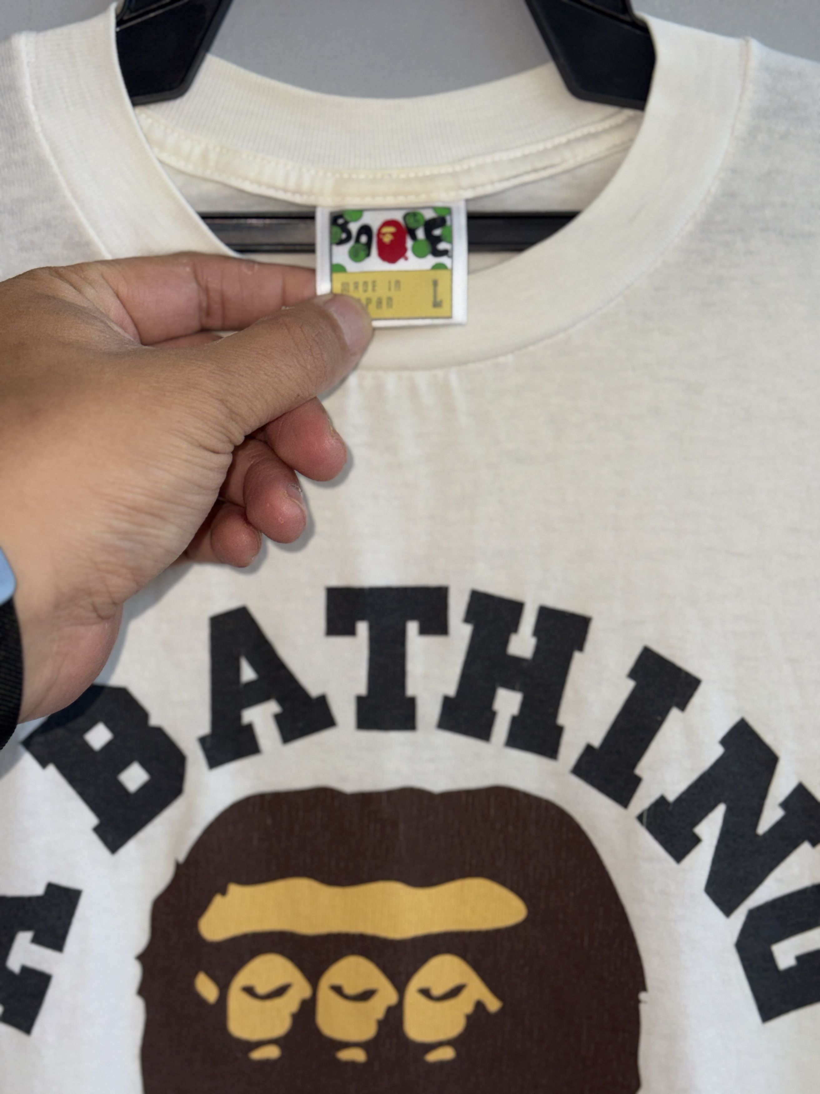 Bape A Bathing Ape Bape 3 Head Vintage T-Shirt Size US L / EU 52-54 / 3 - 2 Thumbnail