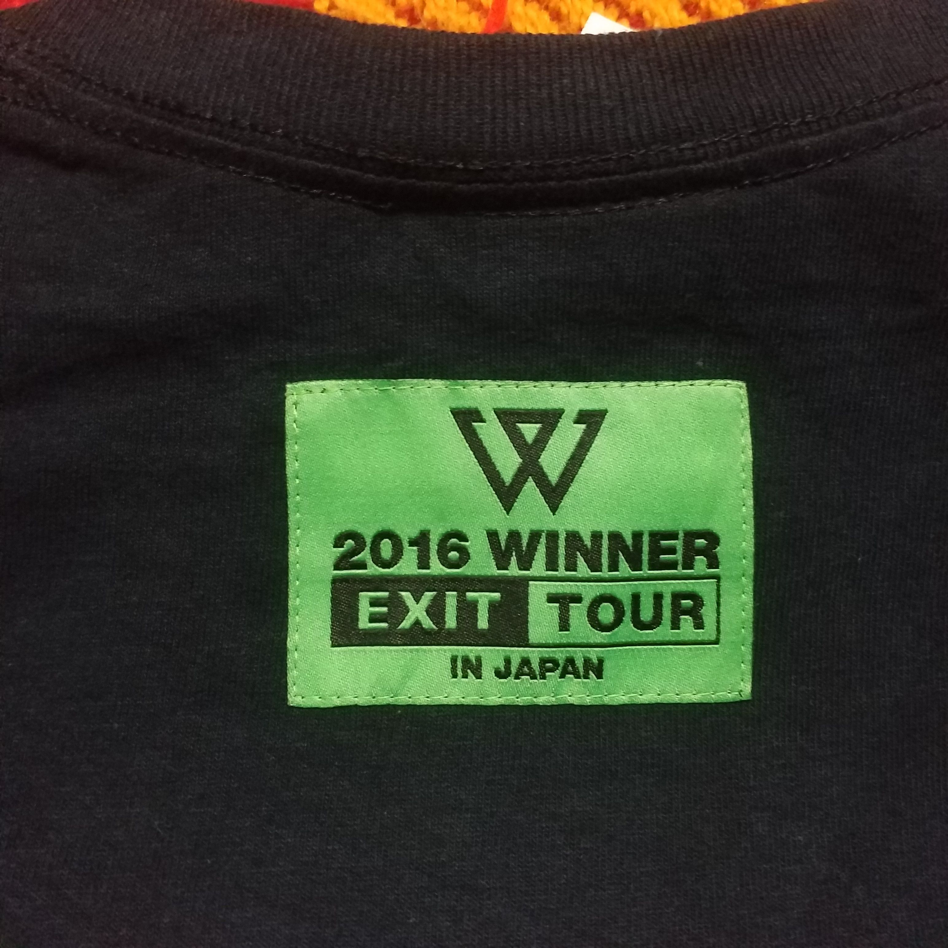 Japanese Brand WINNER EXIT TOUR IN JAPAN Size US M / EU 48-50 / 2 - 4 Thumbnail