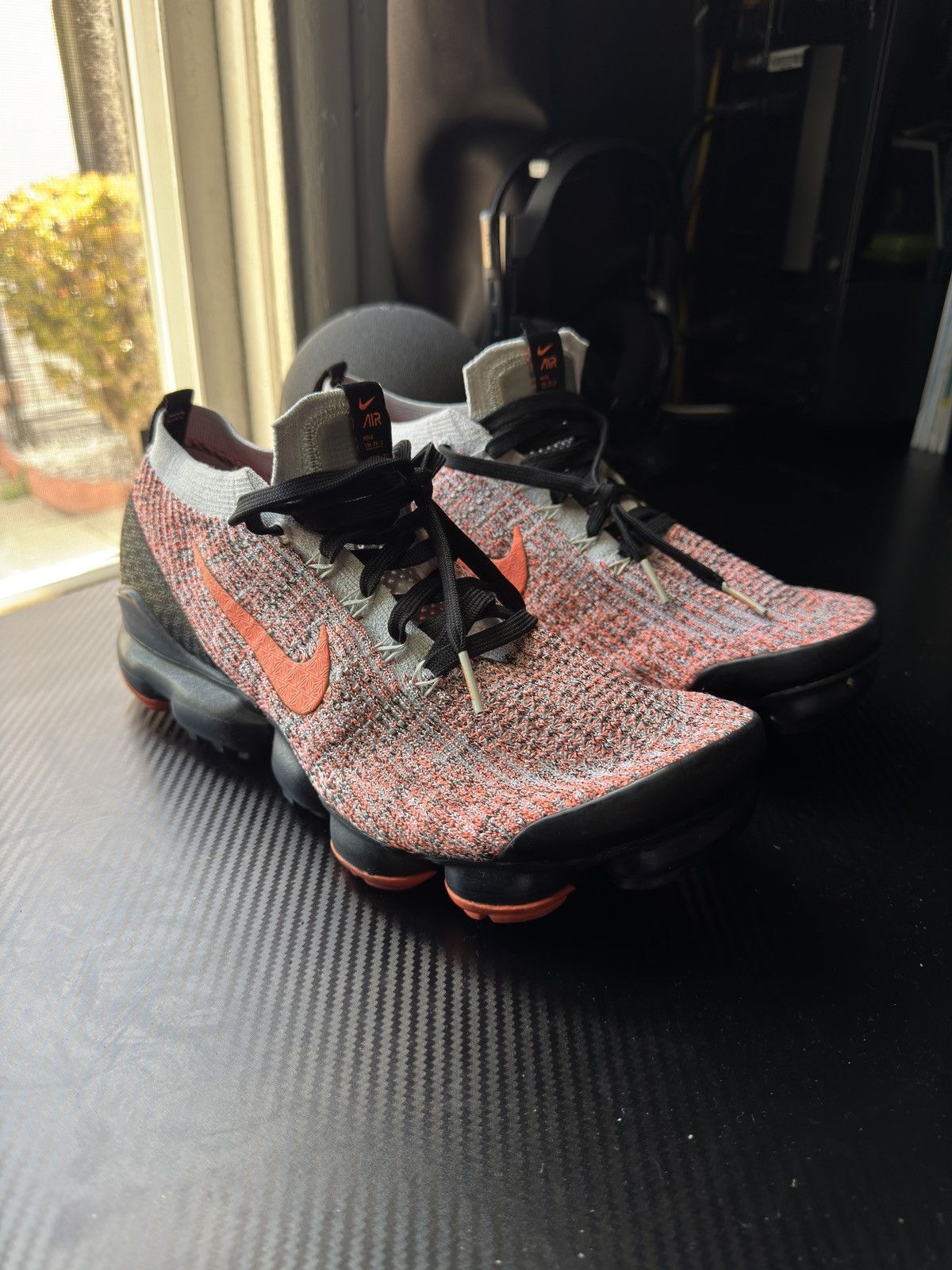 Nike Nike Vapor Max Flyknit 3 Hyper Crimson Size US 11 / EU 44 - 1 Thumbnail