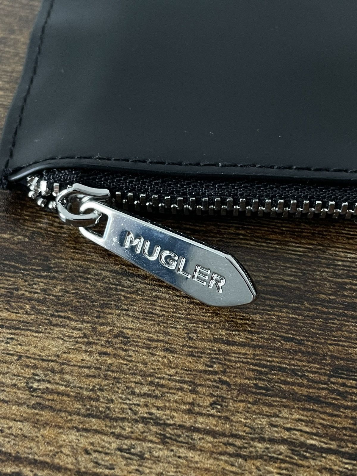Mugler Mugler Parfums Clutch Bag Black Luxury RARE Size ONE SIZE - 4 Thumbnail