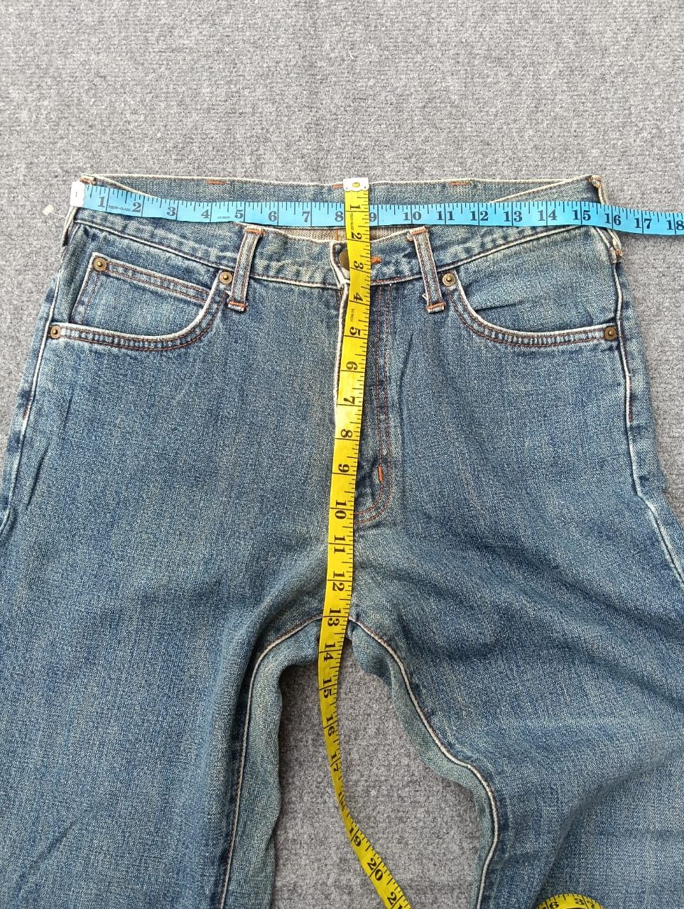 Wrangler Flare Vintage Wrangler Denim jeans. Size US 31 - 3 Thumbnail