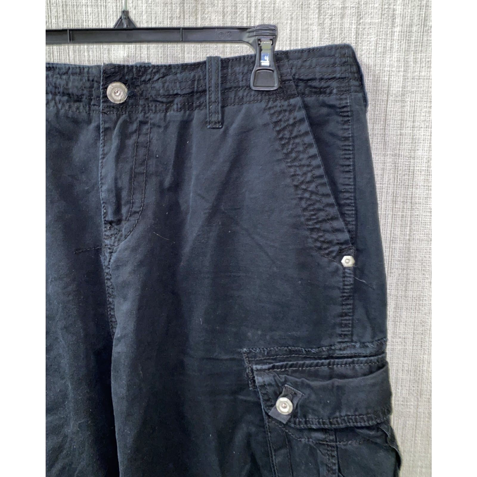 Buckle Black Buckle Black Cargo Shorts Men Size 34 Black Casual Cotton Linen Size US 34 / EU 50 - 2 Thumbnail