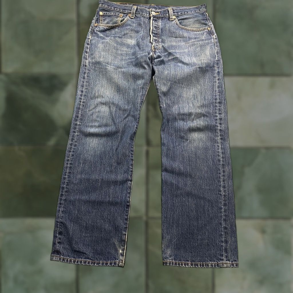Levi's VINTAGE Levi's 501 Jeans Mens 34 Blue 90S Denim Medium Wash Button Fly Classic Straight 5-Pocket USA Cowboy Western logo blue Mens Regular 34x29 Size US 34 / EU 50 - 1 Thumbnail
