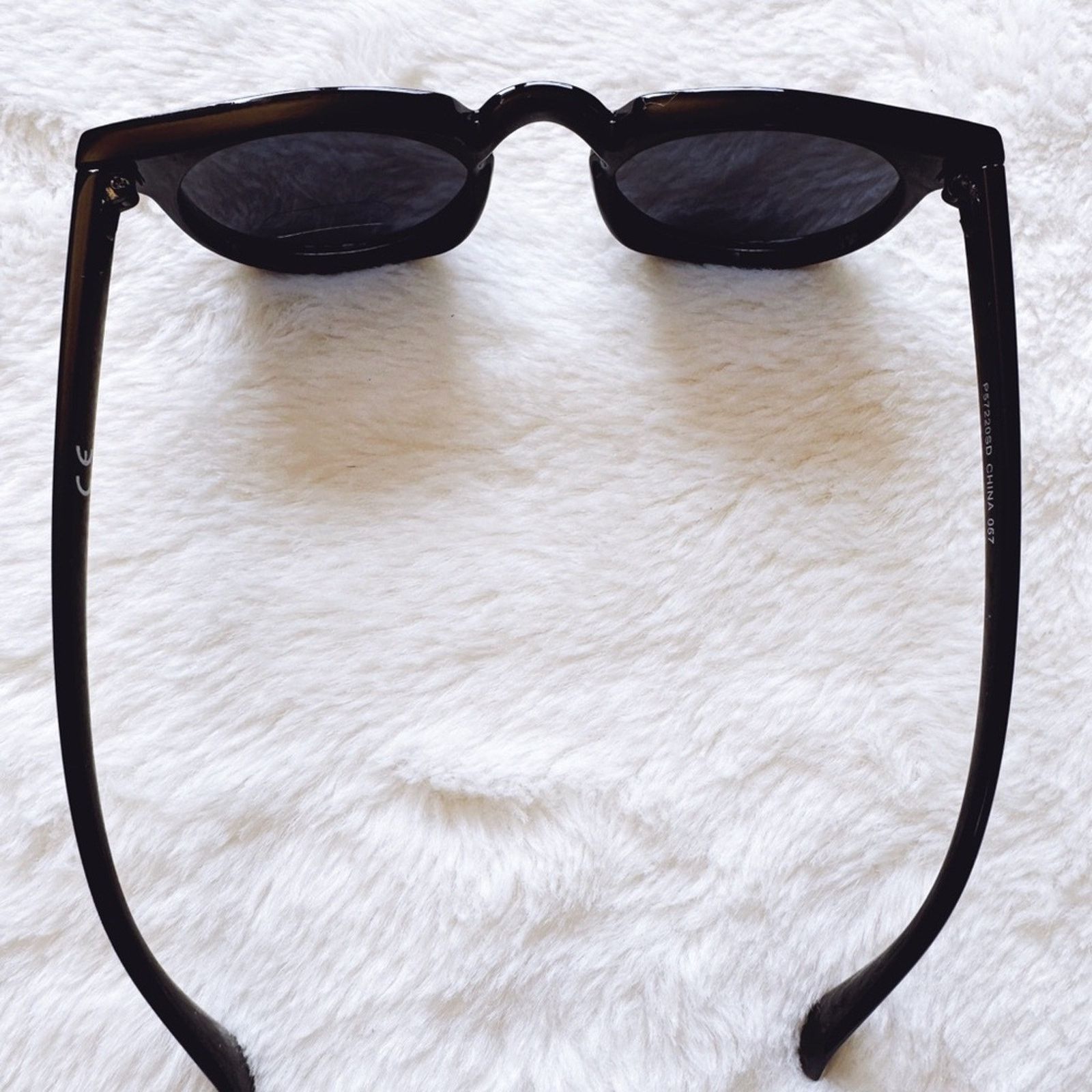 Other Pablo Black Round Sunglasses Size ONE SIZE - 9 Thumbnail