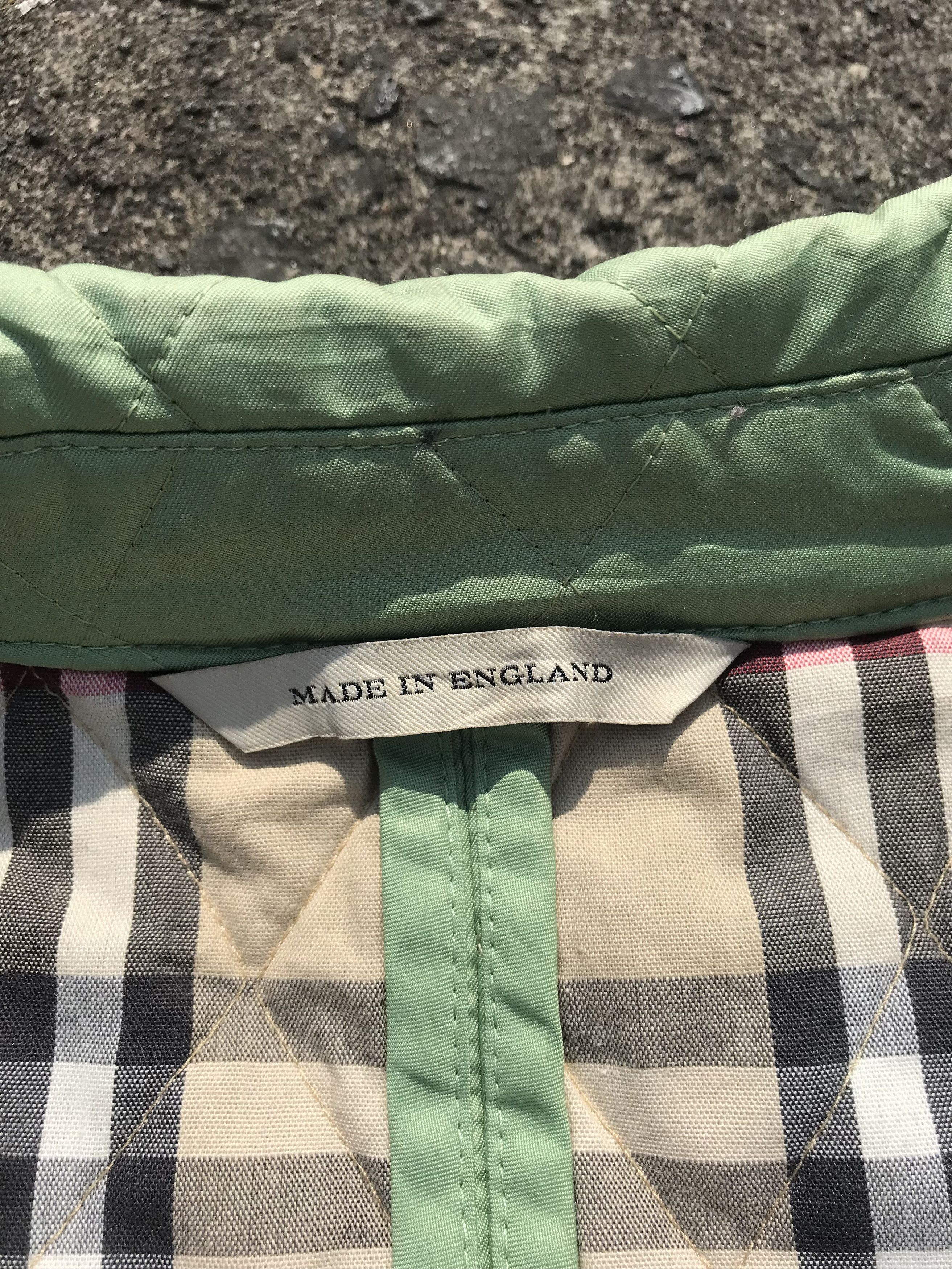 Burberry Burberry quilted jacket Size M / US 6-8 / IT 42-44 - 4 Thumbnail