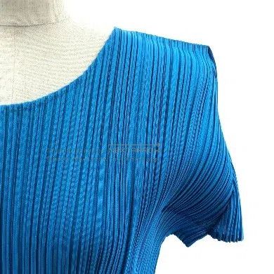 Issey Miyake Issey Miyake Blue Short Sleeve T-shirt Size L / US 10 / IT 46 - 2 Thumbnail