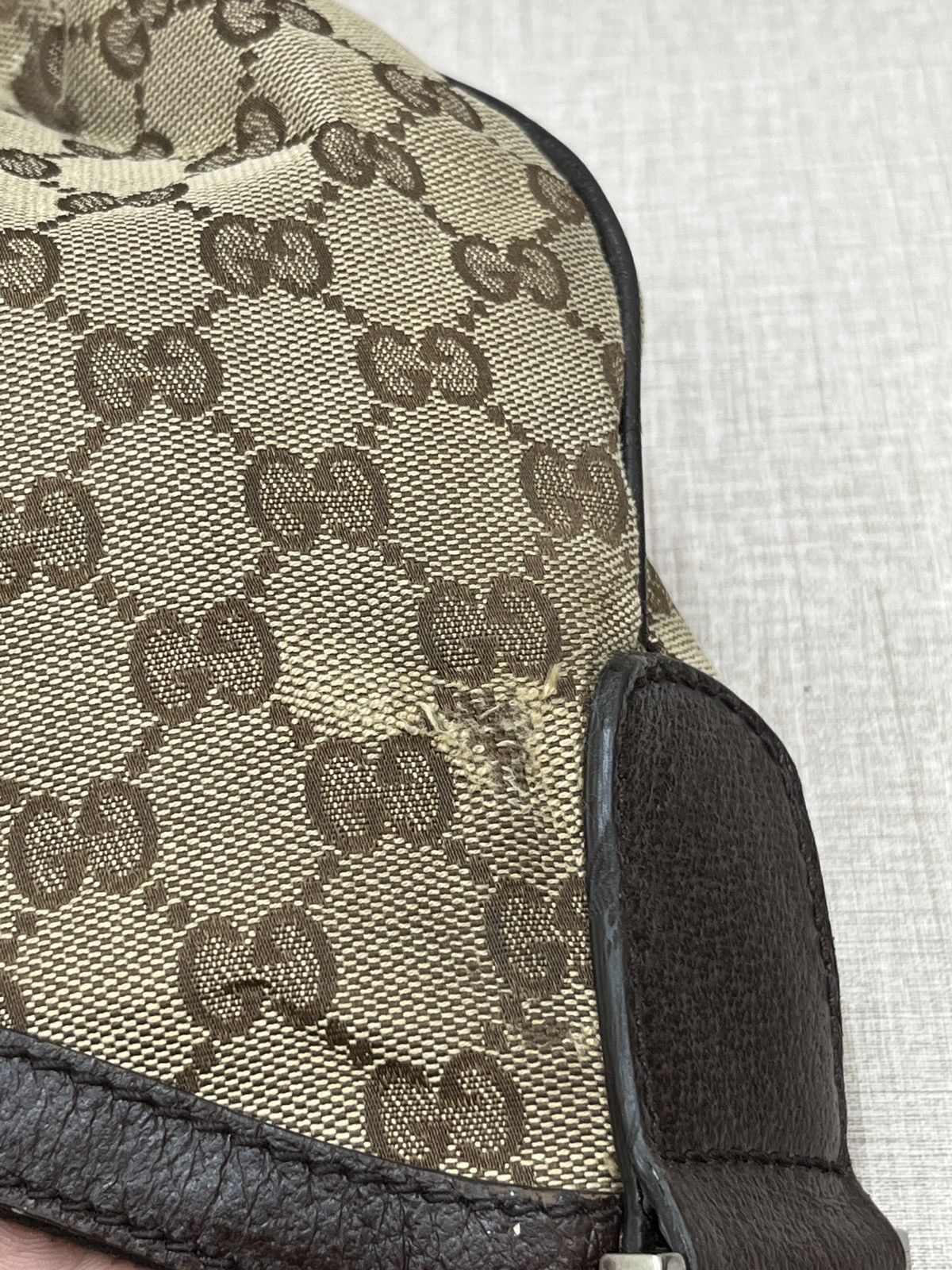 Gucci 🔥STEALS🔥 GUCCI SLING BAG Size ONE SIZE - 19 Thumbnail