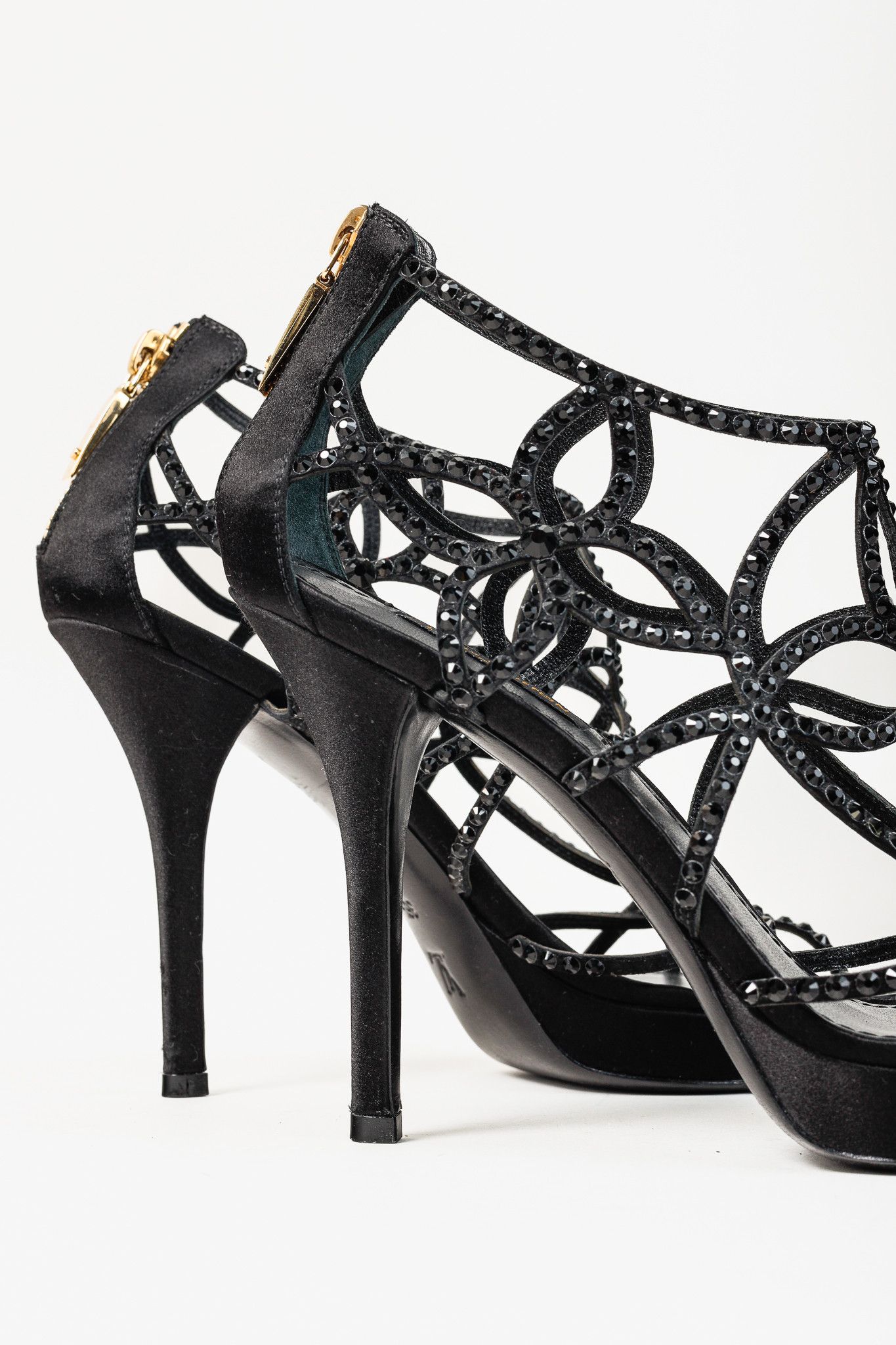 Louis Vuitton Louis Vuitton Tisha Crystal Studded Satin Platform Sandal Size US 6 / IT 36 - 8 Thumbnail