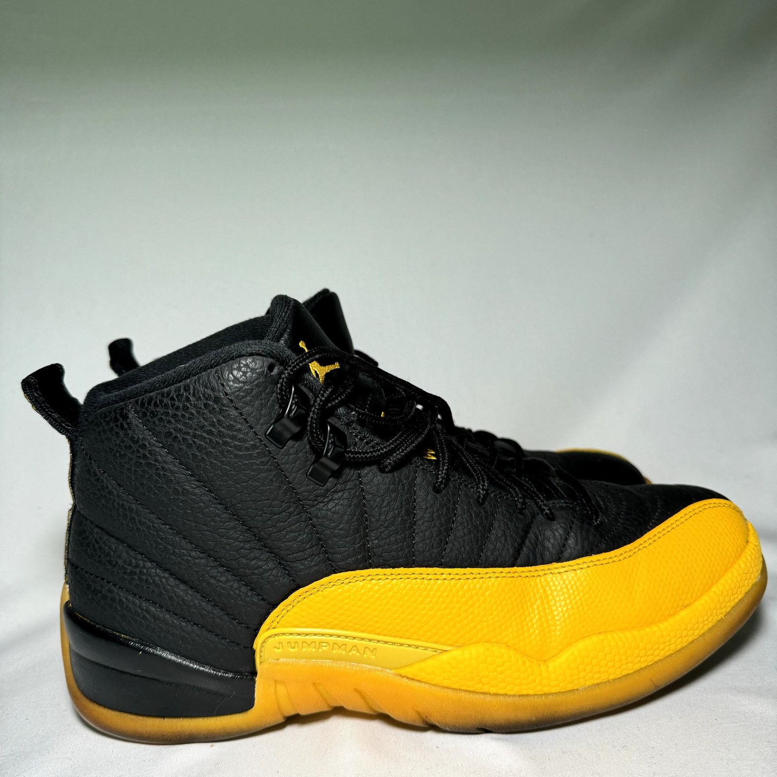 Jordan Brand × Nike Size 9.5 - Nike Air Jordan 12 Retro University Gold Men's Size US 9.5 / EU 42-43 - 1 Thumbnail