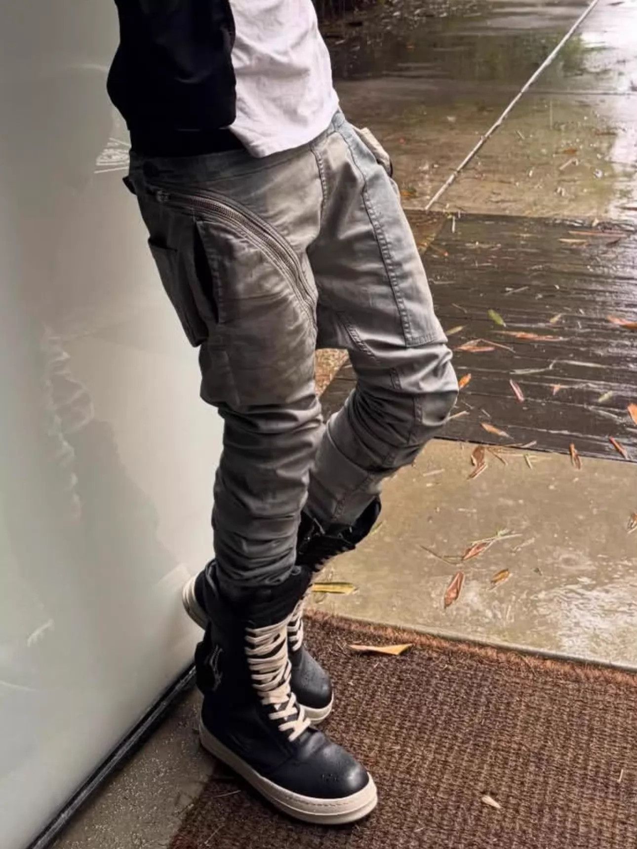 Rick Owens Rick Owens DRKSHDW slant zip charcoal S cargo pants Size US 29 - 6 Thumbnail