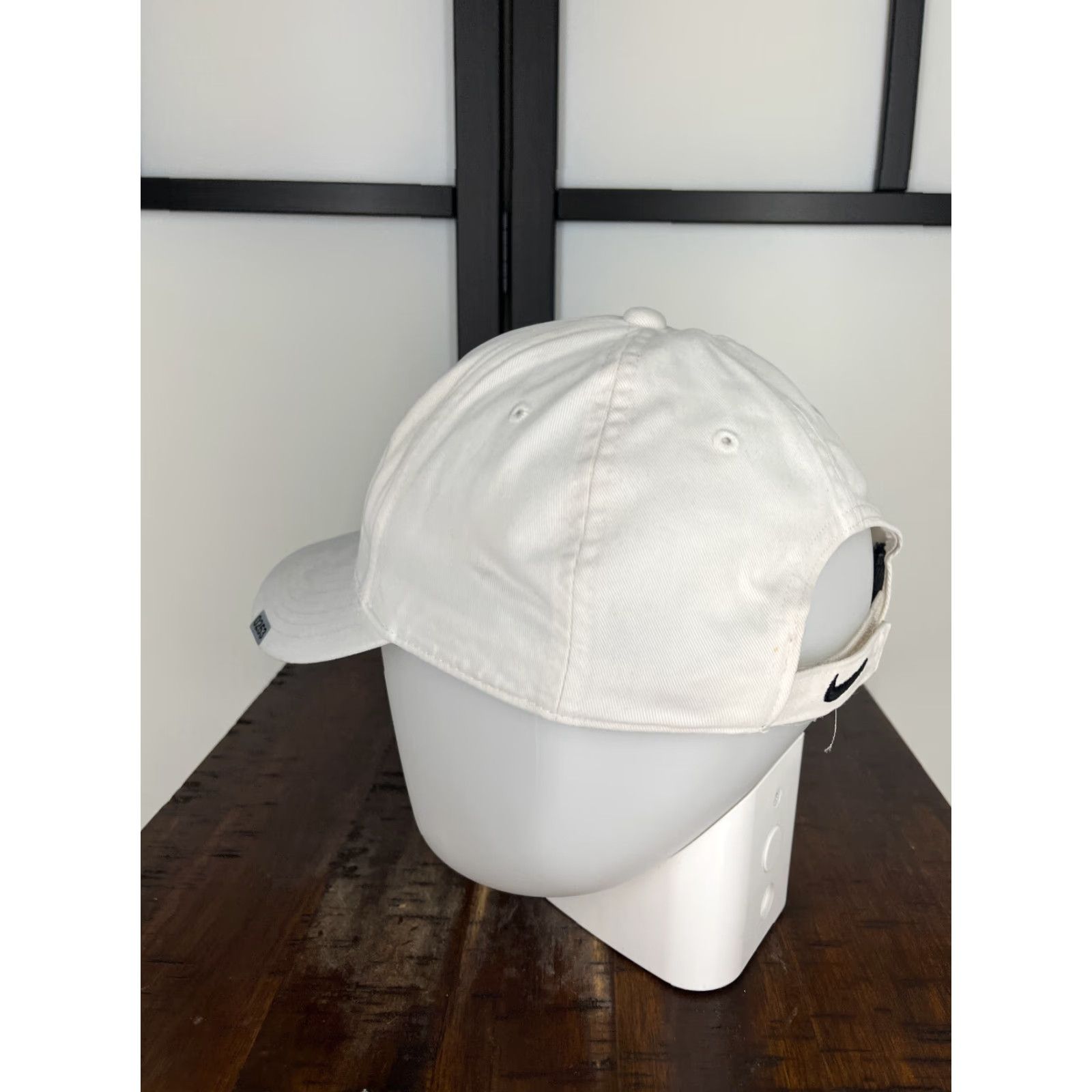 Nike Nike Hat Cap Strap Back Adult One Size White Just Do It Embroidered 100% Cotton Size ONE SIZE - 5 Thumbnail