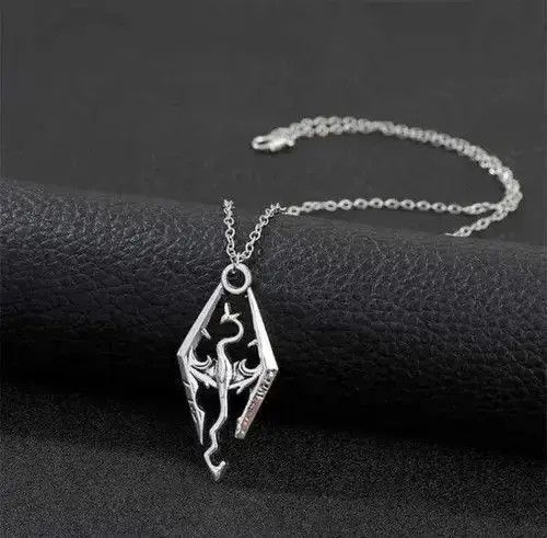 Japanese Brand Unisex vintage rare Skyrim dragon pendant necklace Size ONE SIZE - 6 Thumbnail