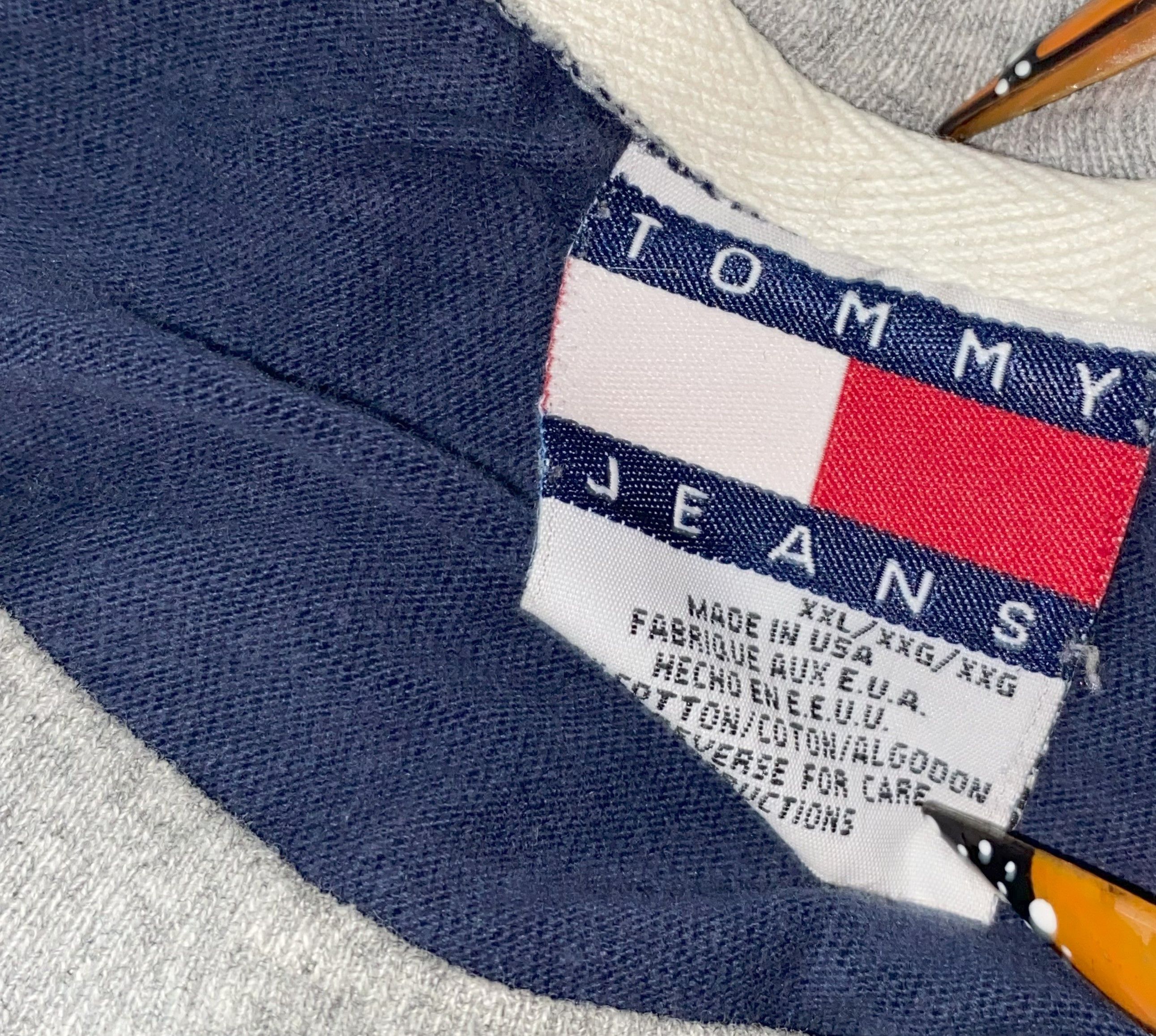 Tommy Hilfiger Tommy Hilfiger Basic T-Shirt Size US XXL / EU 58 / 5 - 2 Thumbnail
